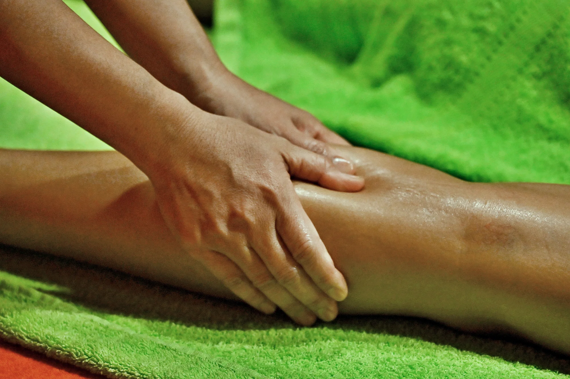Masáž v Thajském ráji v centru Prahy: 30–60 minut relaxace, na výběr 3 masáže