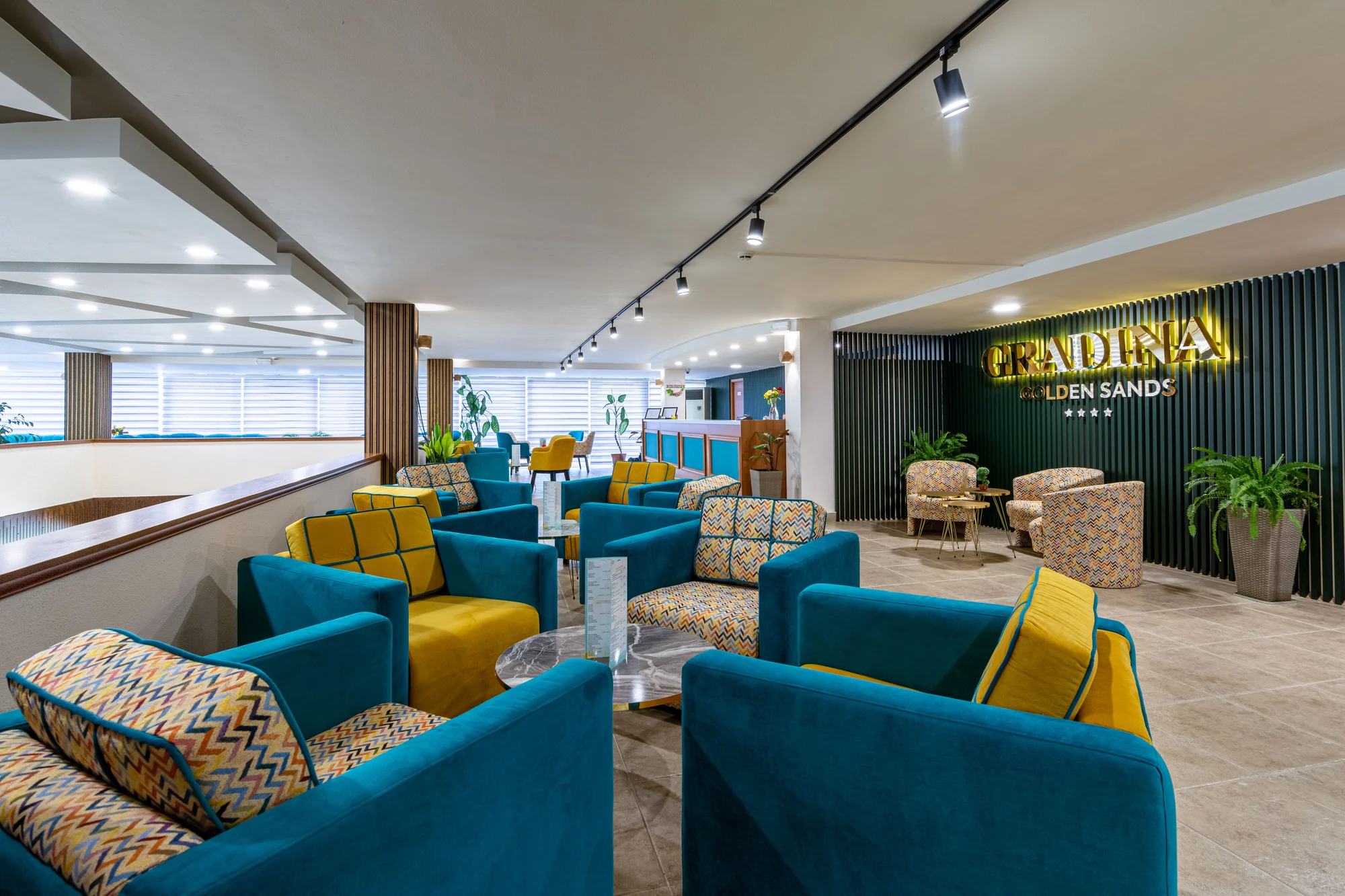 Rodinná dovolená v Bulharsku: hotel 500 m od moře, animační program, nový aquapark, 2 děti zdarma