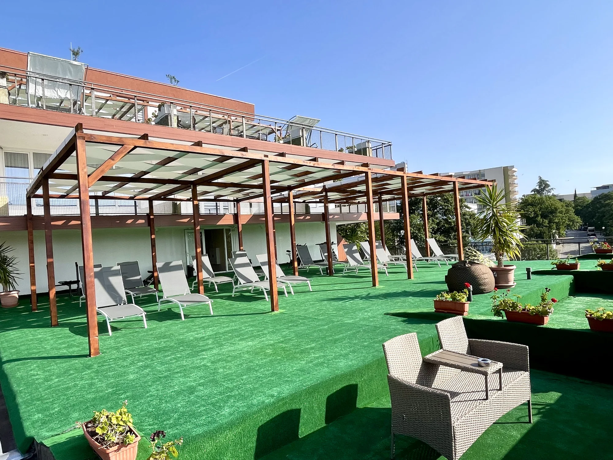 Rodinná dovolená v Bulharsku: hotel 500 m od moře, animační program, nový aquapark, 2 děti zdarma