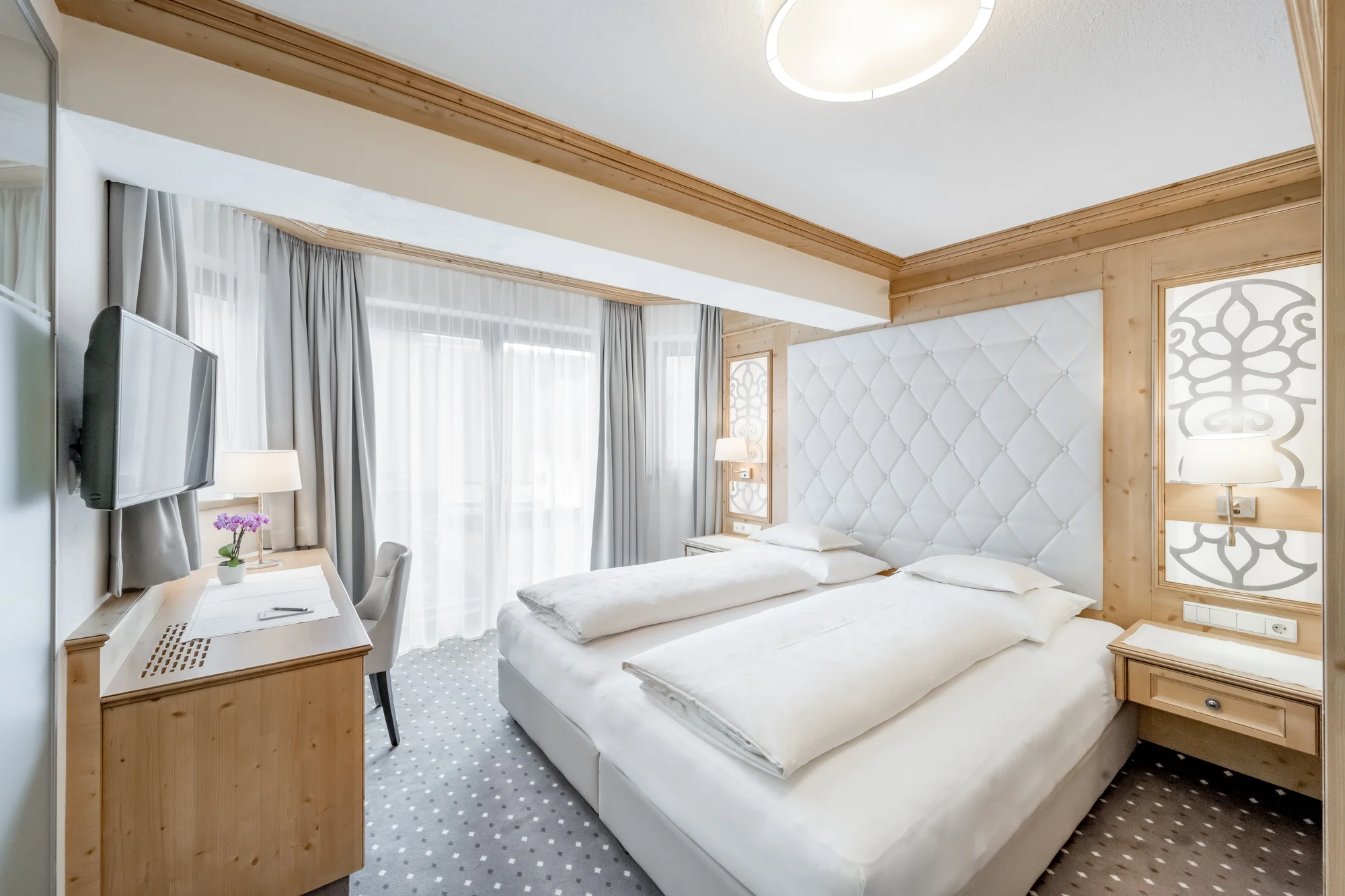 4* Superior hotel v Tyrolsku u sjezdovky: strava z restaurace s 1 michelinskou hvězdou i wellness