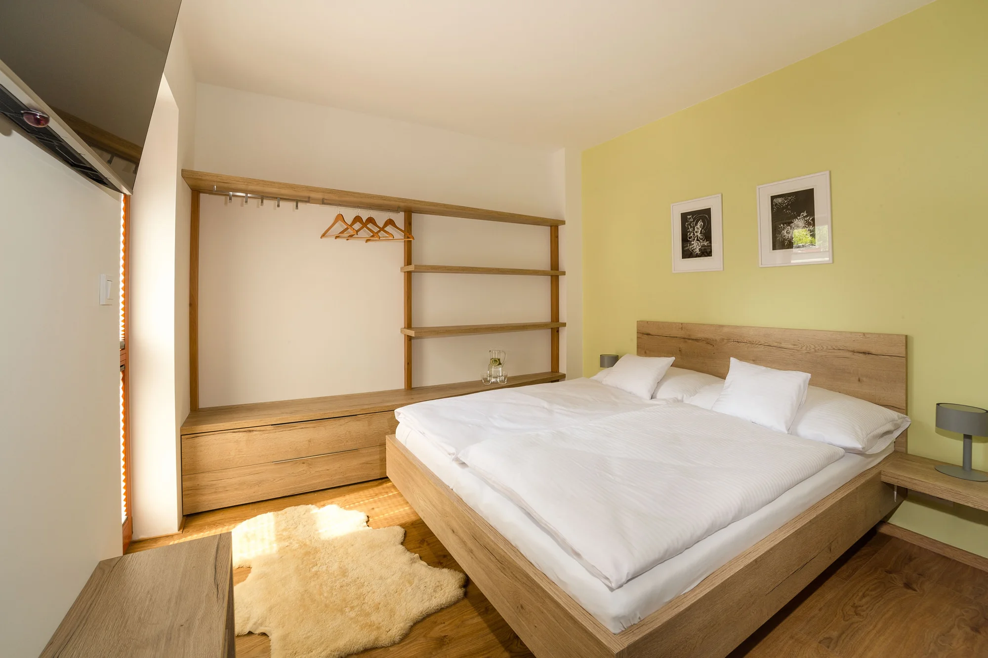 Malebné Valašsko: moderní apartmány ve Velkých Karlovicích až pro 12 osob
