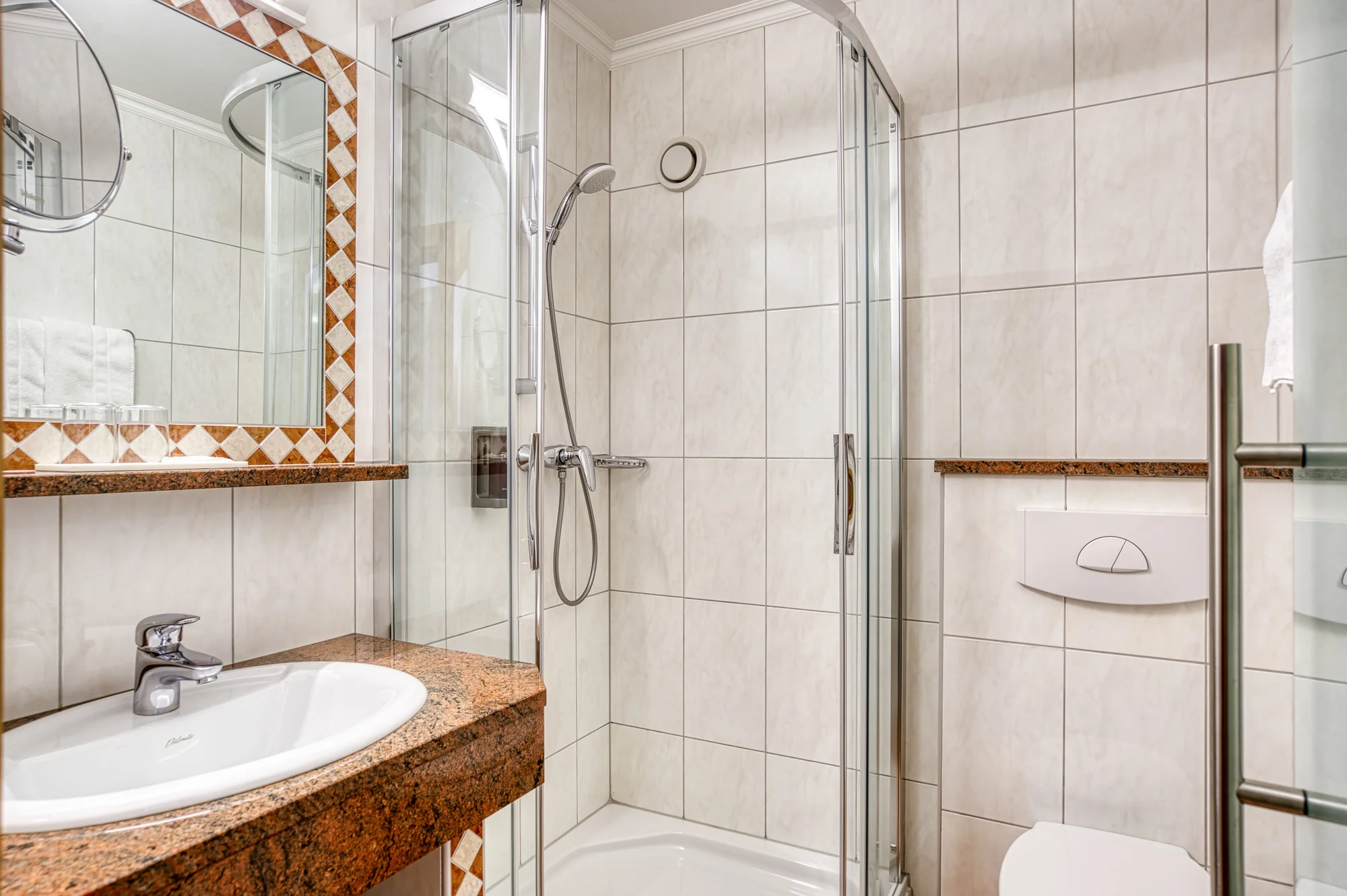 Dovolená v rakouském Saalbachu: 4* hotel s polopenzí, saunový svět, více než 200 km sjezdovek