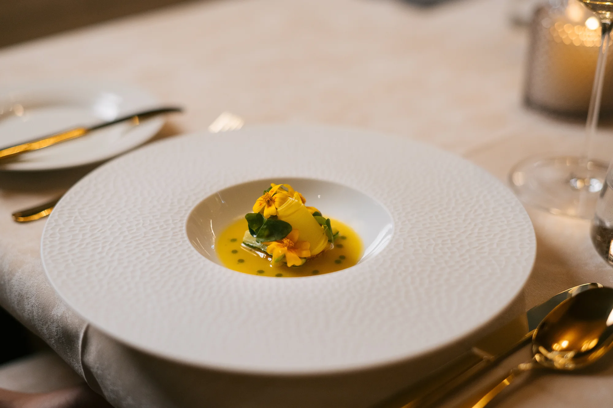 4* Superior hotel v Tyrolsku u sjezdovky: strava z restaurace s 1 michelinskou hvězdou i wellness