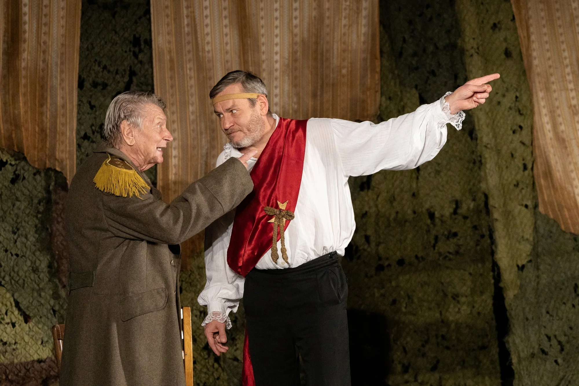 Divadlo Gong: vstupenka na představení S Pydlou v zádech