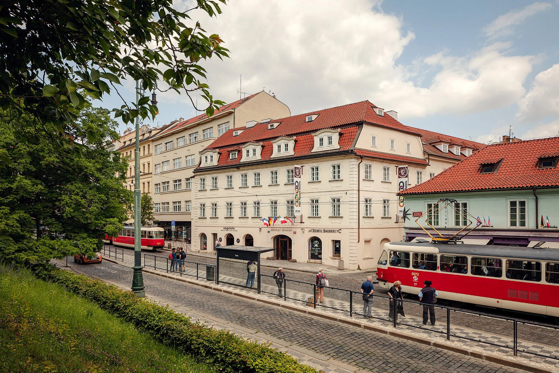 Pobyt na Malé Straně: hotel přímo pod Petřínem, snídaně i hodinka relaxu v sauně