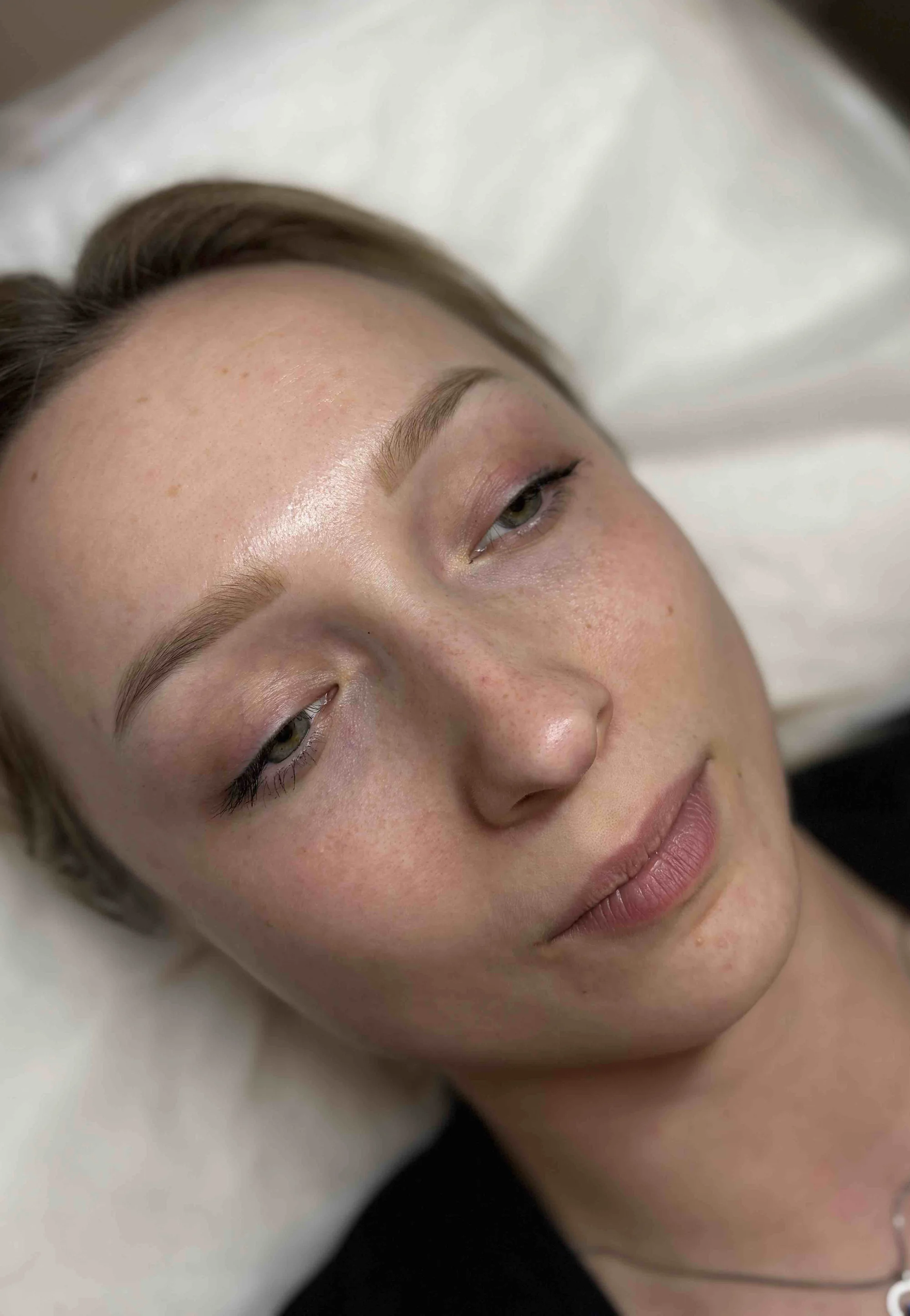 Pro krásný pohled: laminace obočí či lash lifting řas i balíček obou procedur nebo permanentka