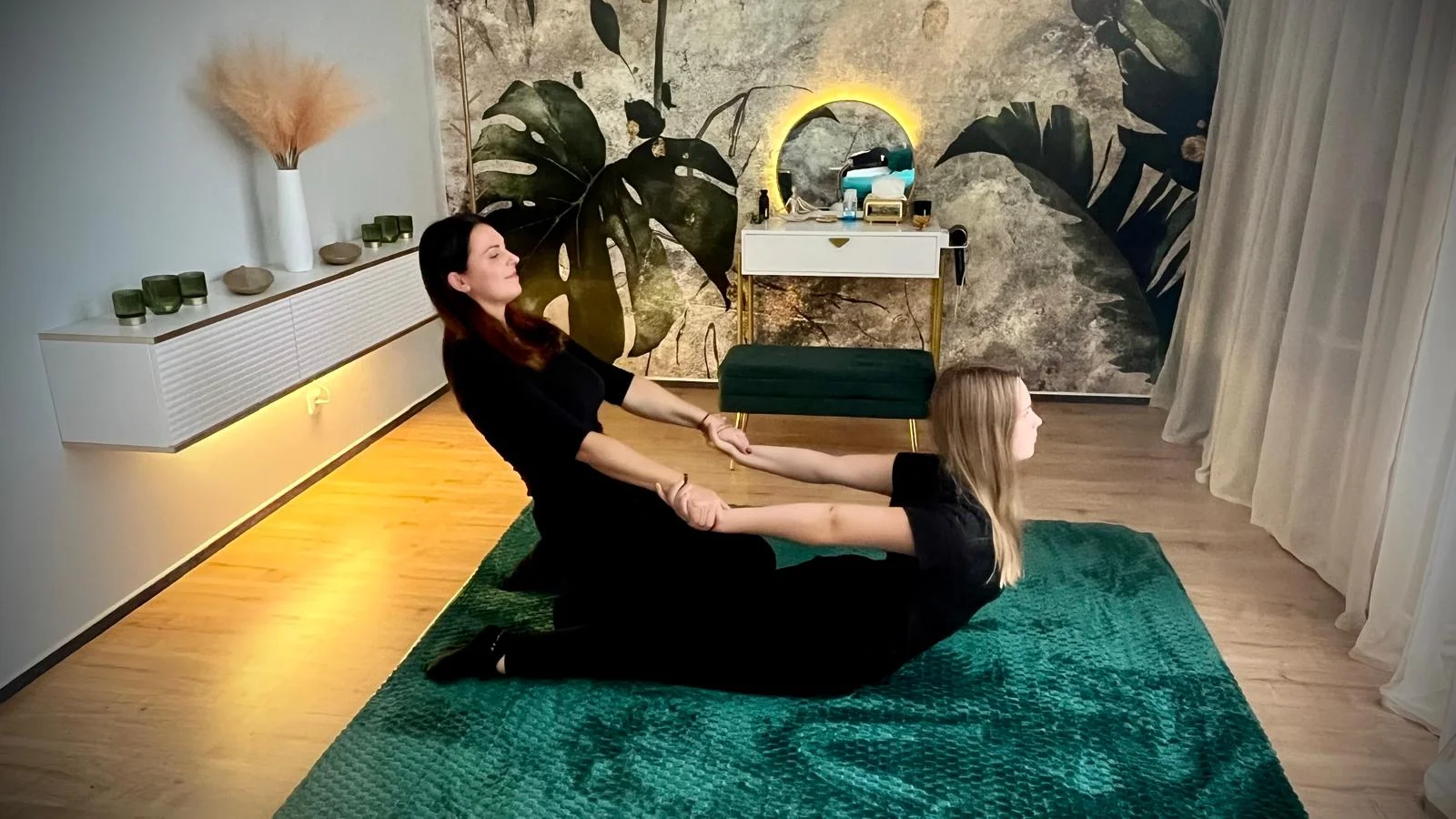 Relaxace pro tělo i mysl: originální masážní rituály až na 100 minut včetně péče o pleť
