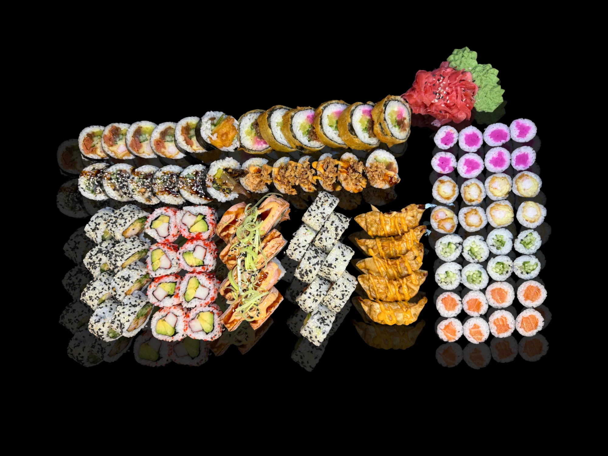 Nadupané sushi sety na odnos s sebou: 36 až 88 ks i gyoza taštičky, losos, avokádo i okurka