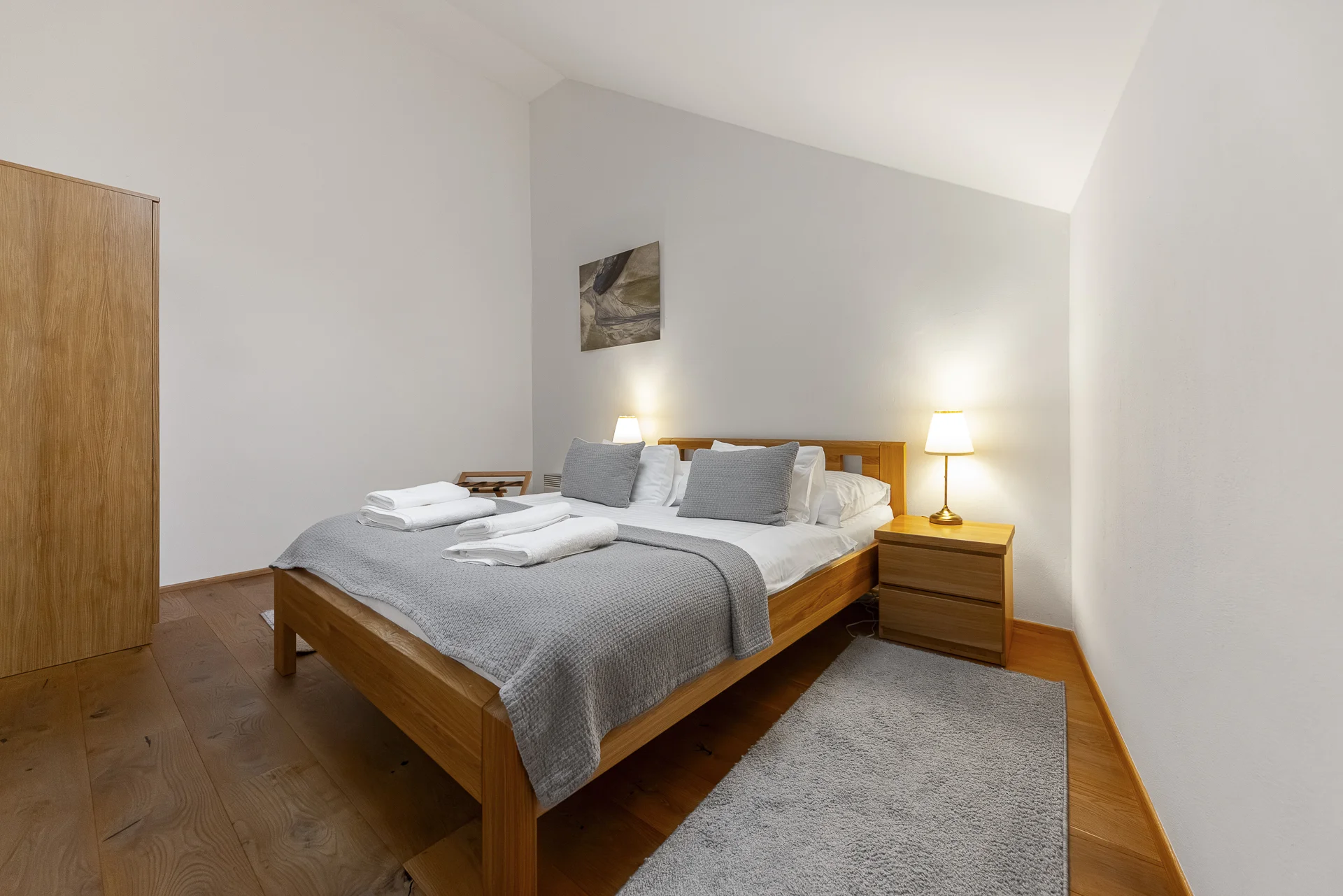 Odpočinek v Mikulově na jižní Moravě: prémiové apartmány s terasou i večeří