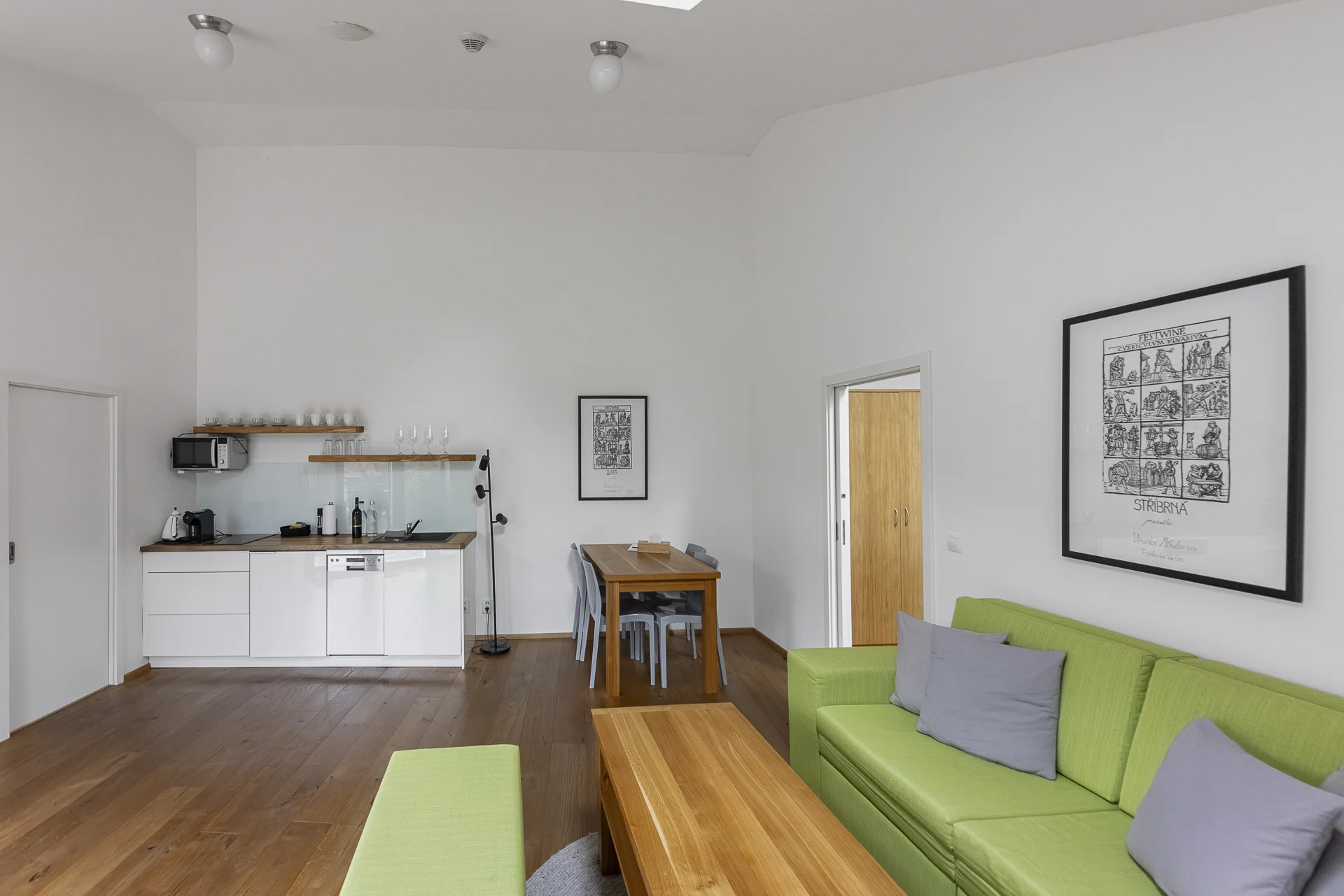 Odpočinek v Mikulově na jižní Moravě: prémiové apartmány s terasou i večeří