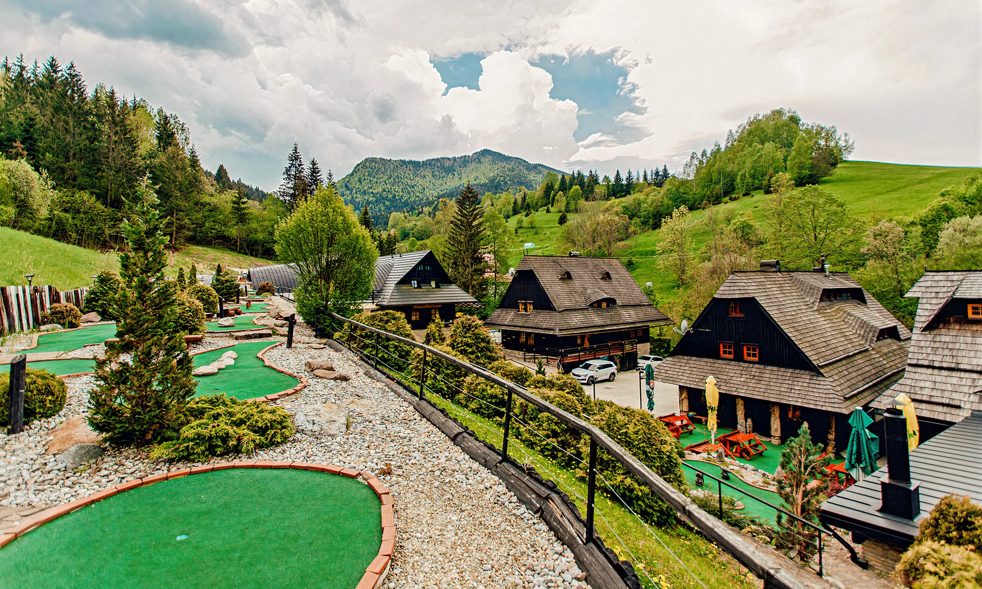Zážitkový pobyt v tradiční dřevěnici v Malé Fatře s jídlem, wellness i adventure golfem