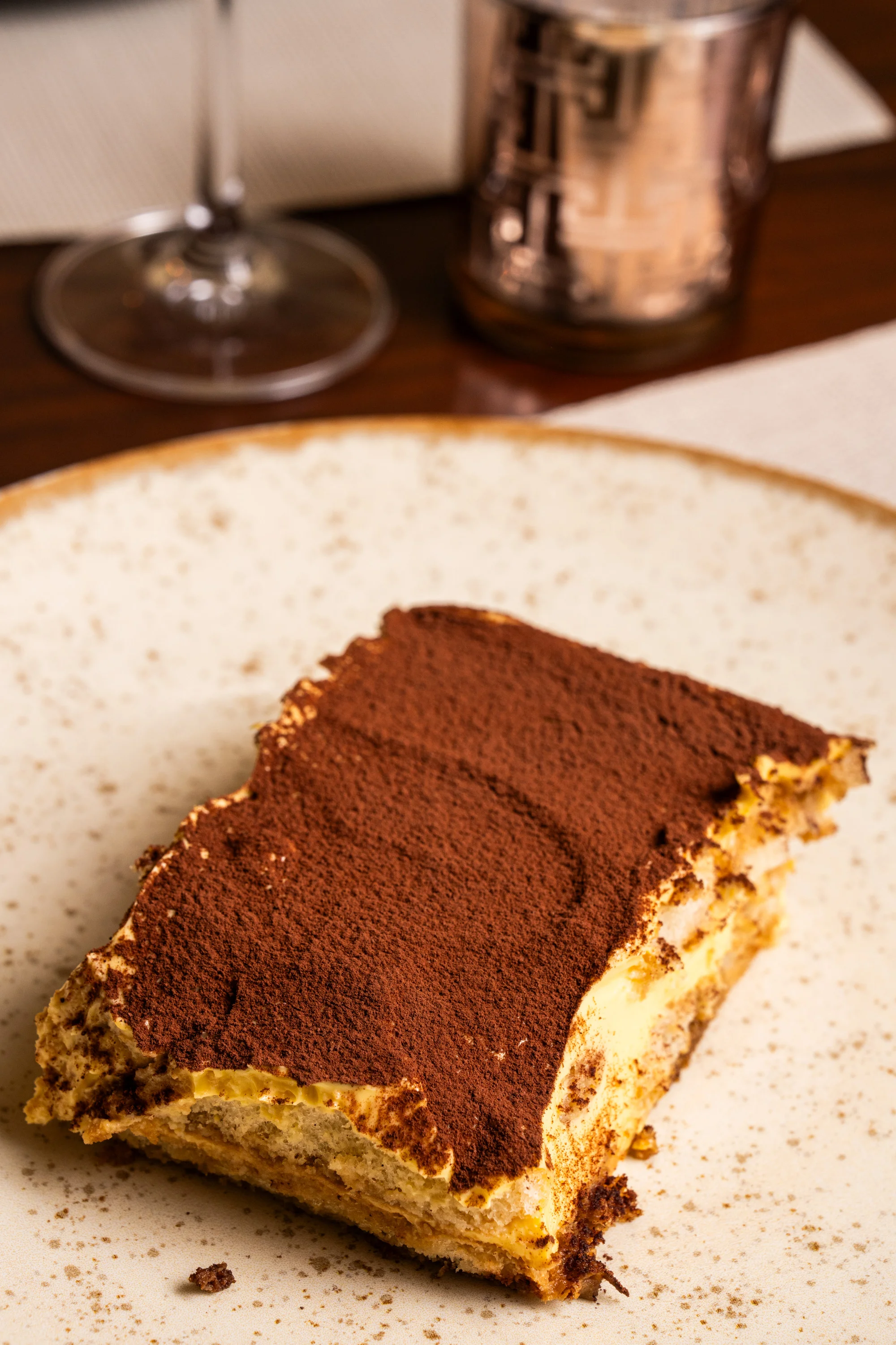 4chodové menu pro 2 osoby: paštika, tomatová polévka, vepřová panenka a tiramisu