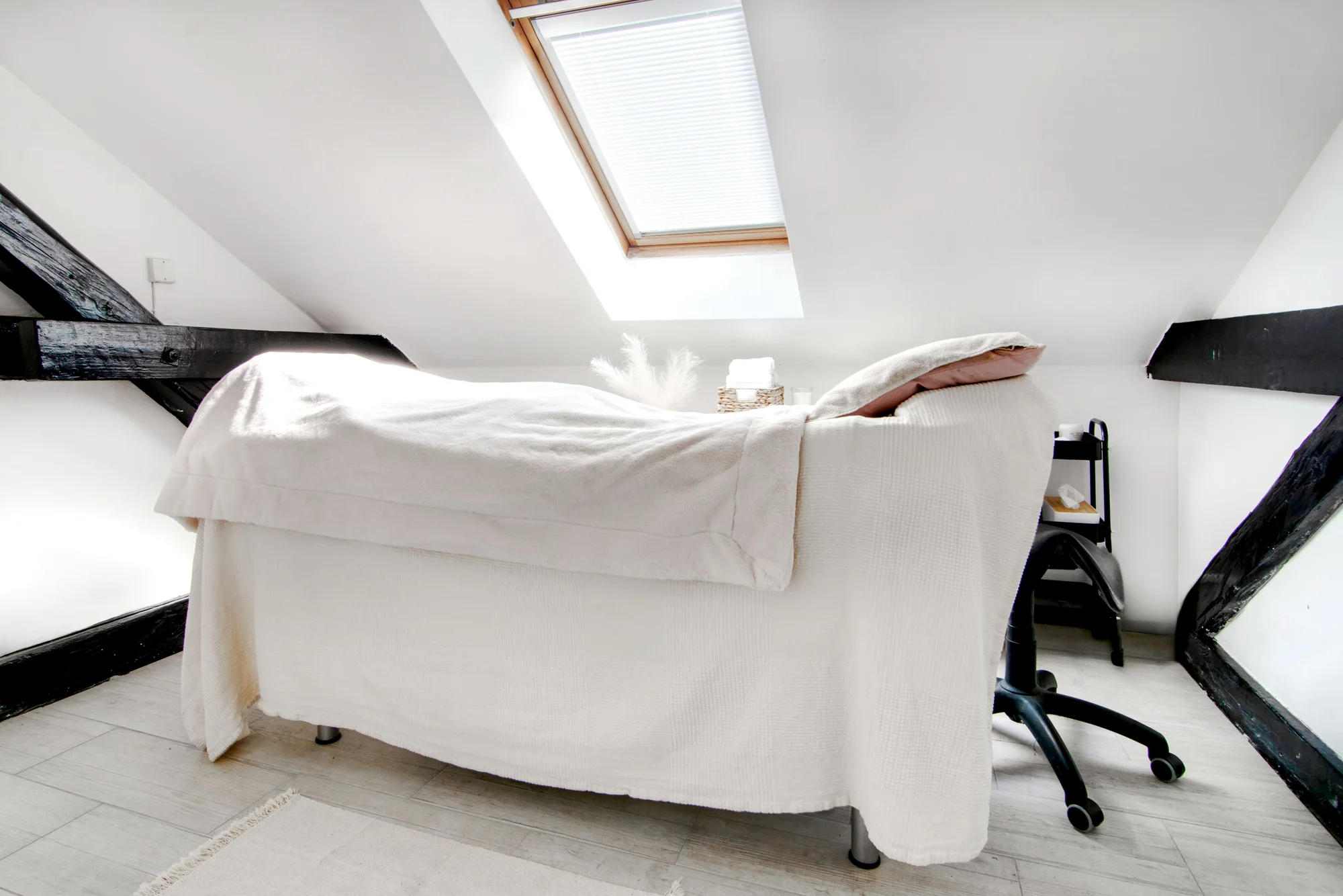 Hodinový čokoládový rituál s masáží, zábalem a kolagenovým nápojem