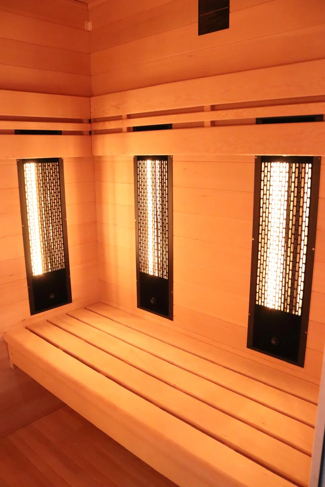 Privátní wellness Honezovice: sauna a hydromasážní vana pro dva na 1 až 6 hodin