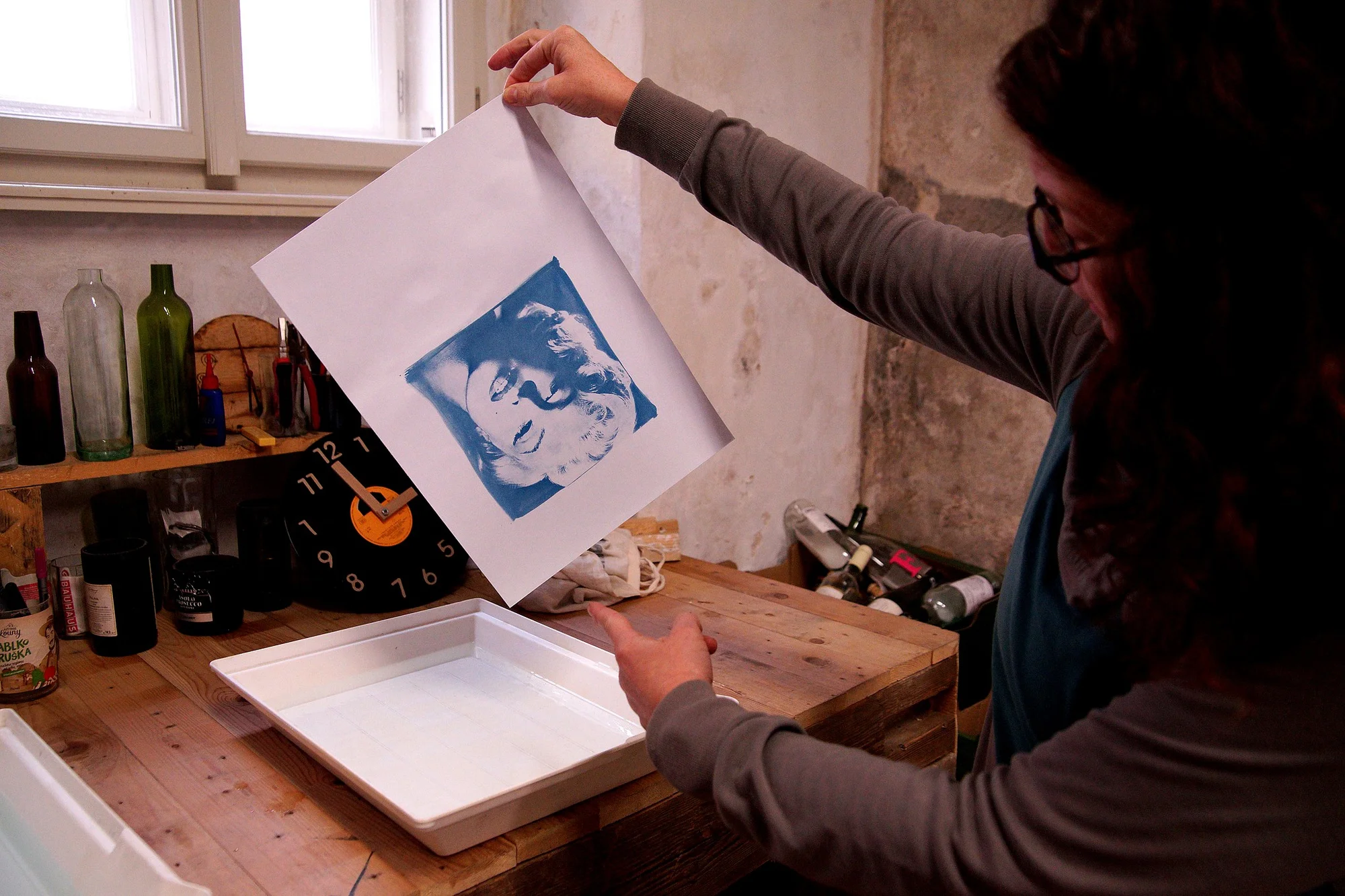 Objevte magii kyanotypie: 3hodinový workshop modrotisku pro 1 nebo 2 osoby