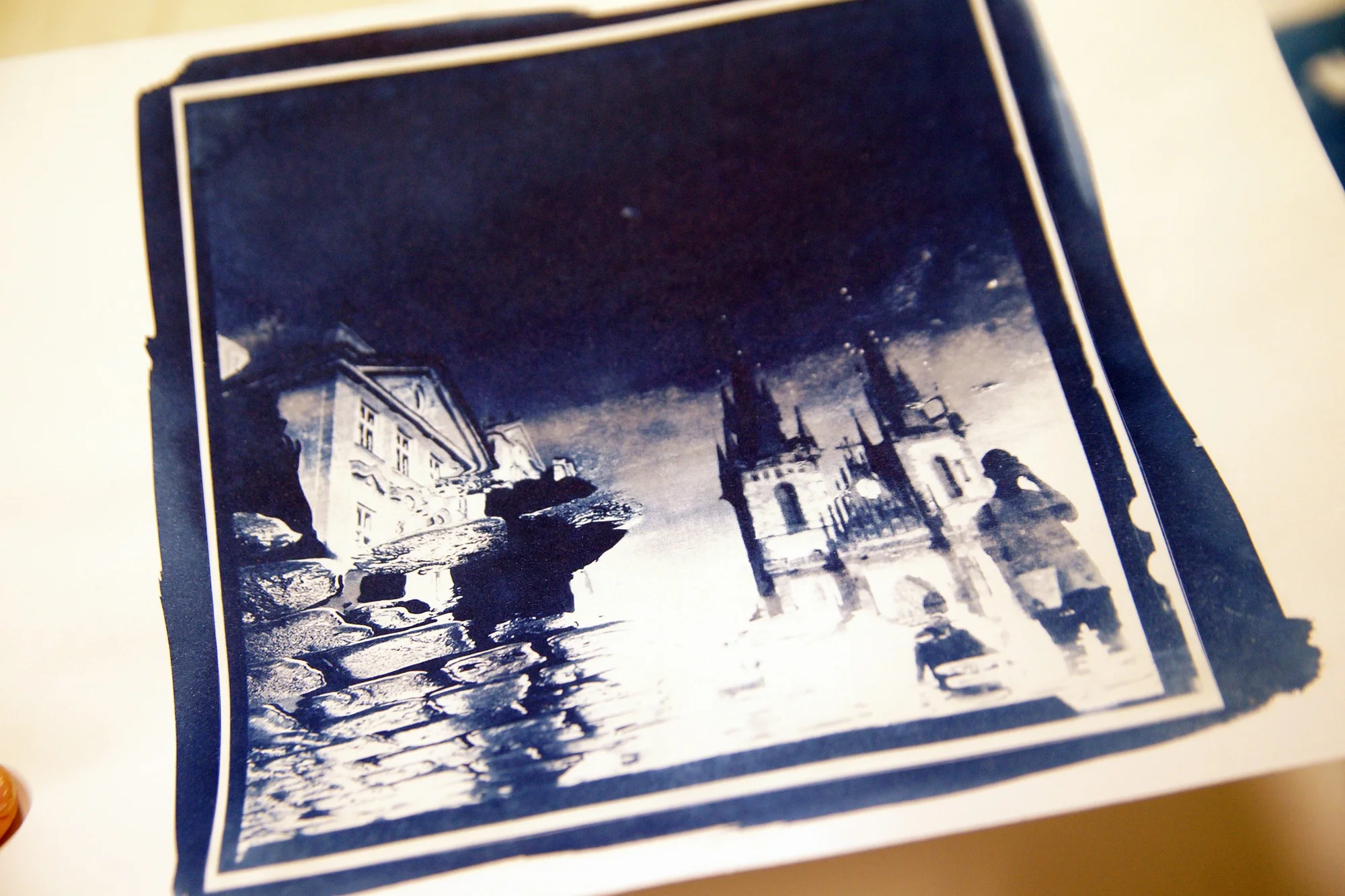 Objevte magii kyanotypie: 3hodinový workshop modrotisku pro 1 nebo 2 osoby