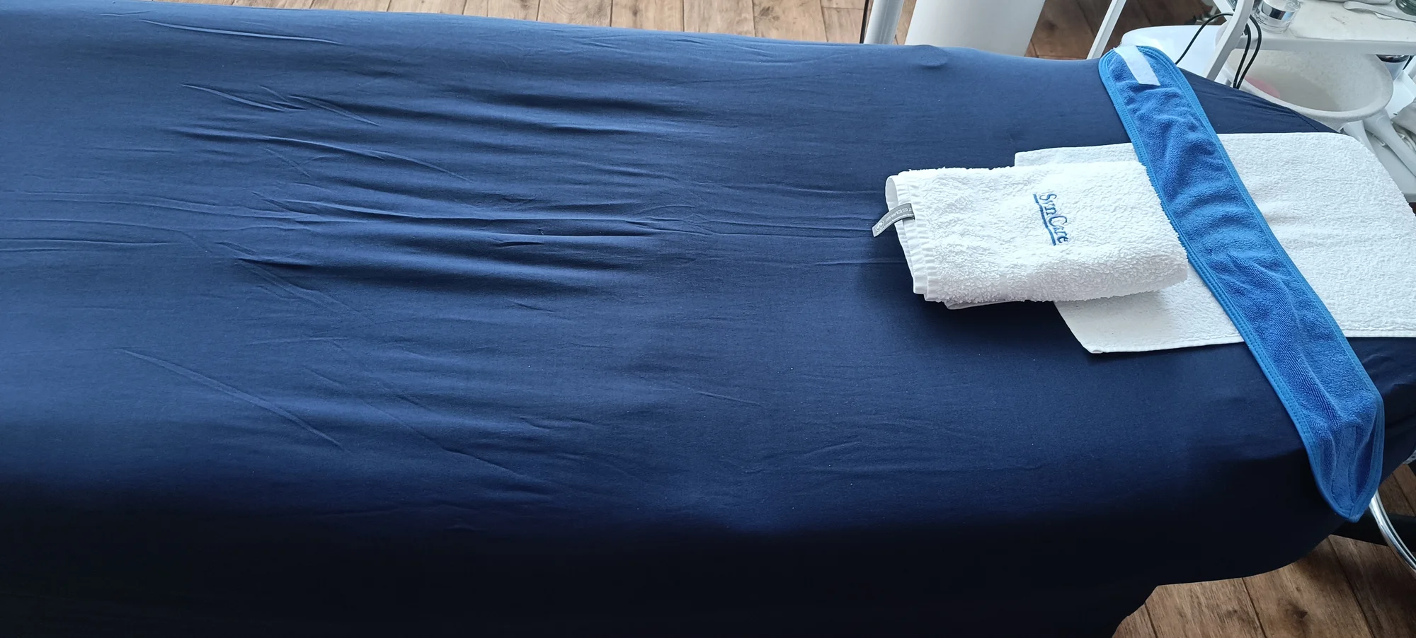 Kosmetická péče pro dámy i pány: kolagenové nitě, fotonový laser i spikule