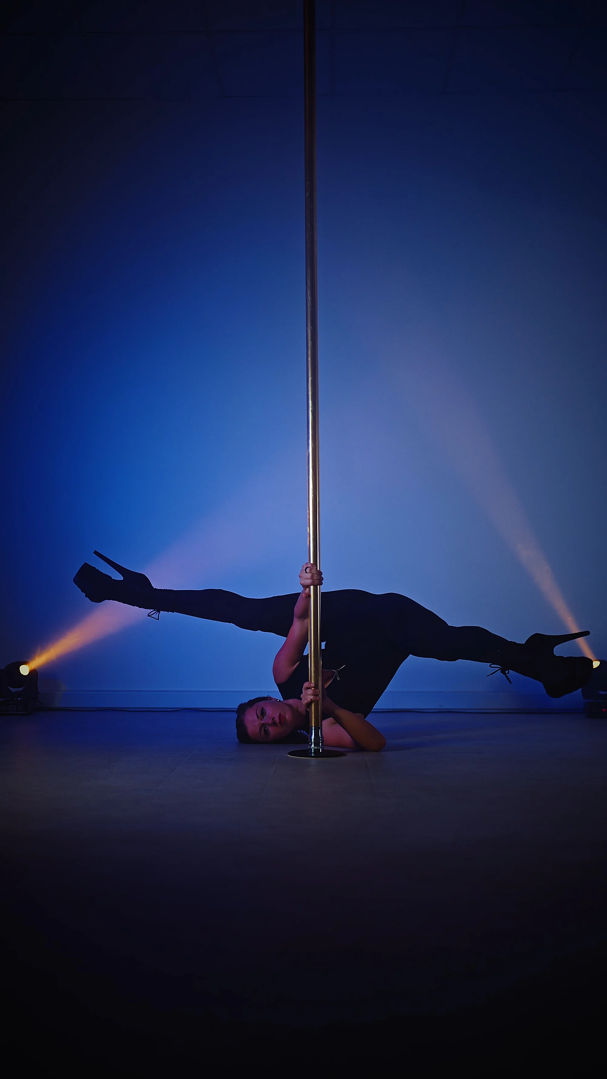 Zažijte pole dance a staňte se hvězdou: příprava na focení, soukromá lekce nebo kurz včetně natáčení