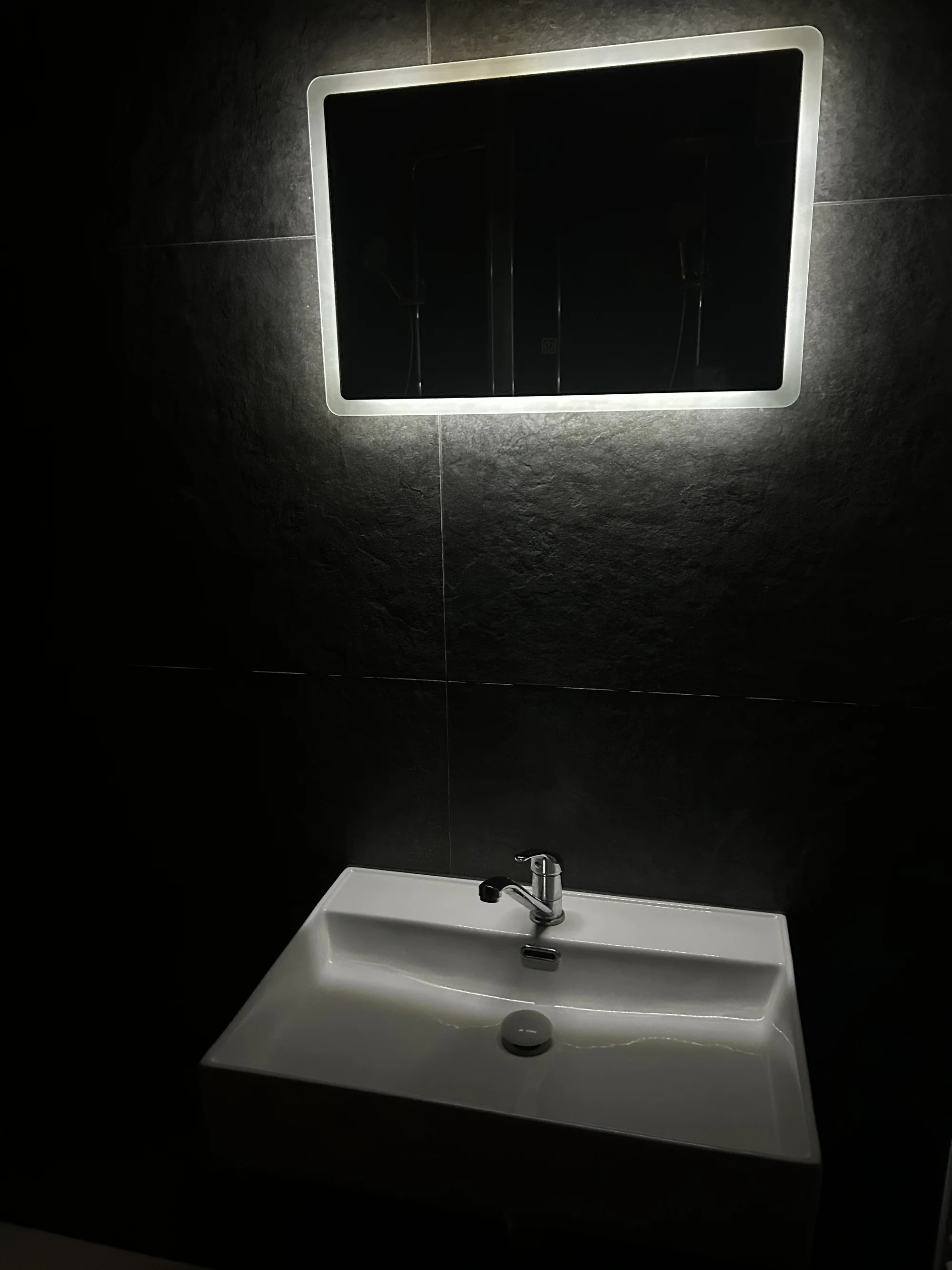 Relax a uvolnění ve wellness: privátní sauna a vířivka až pro 4 osoby