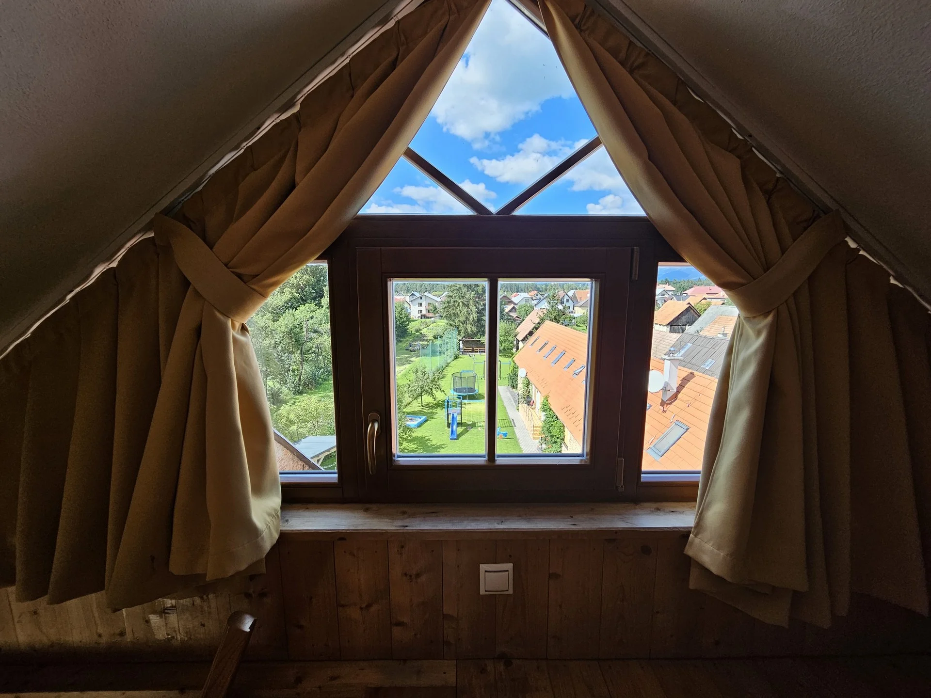 Pobyt v apartmánech na Liptově s výhledem na Kriváň, malým wellness a zahradou