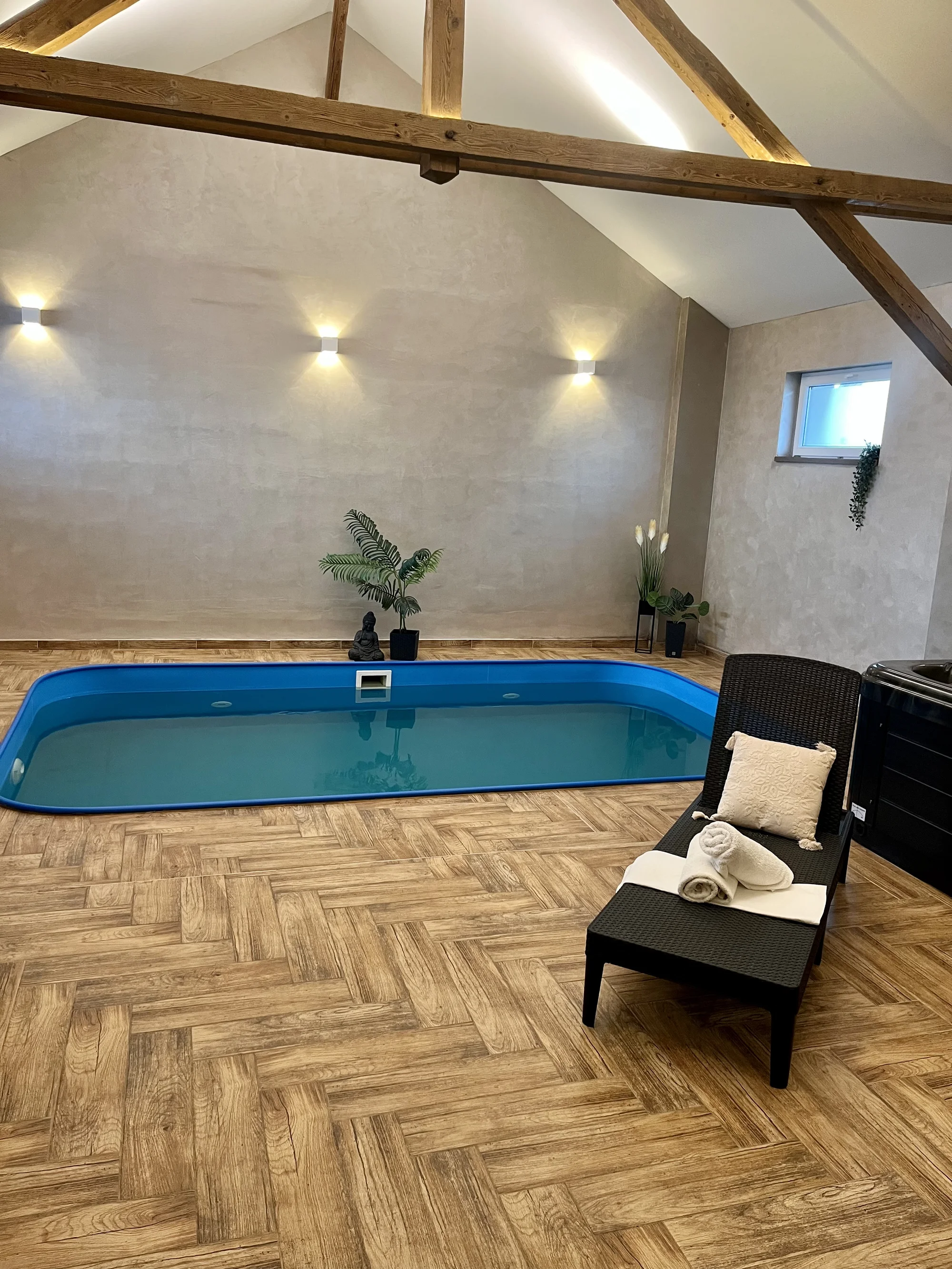 Privátní wellness i s láhví sektu pro 2 osoby: 1, 2 nebo 3 hod.