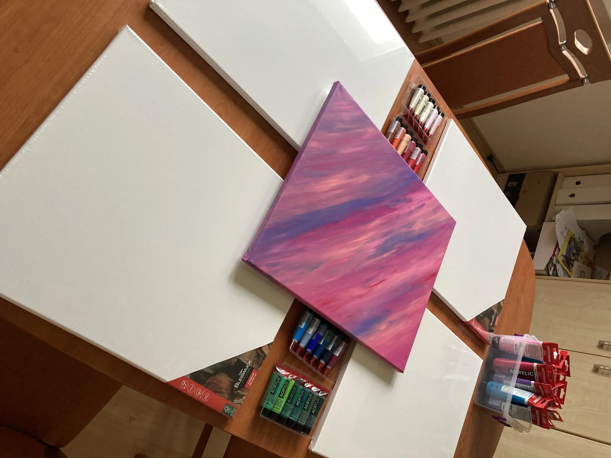 Dejte prostor své fantazii: workshop malování bez hranic, pro jednotlivce i rodiče a dítě