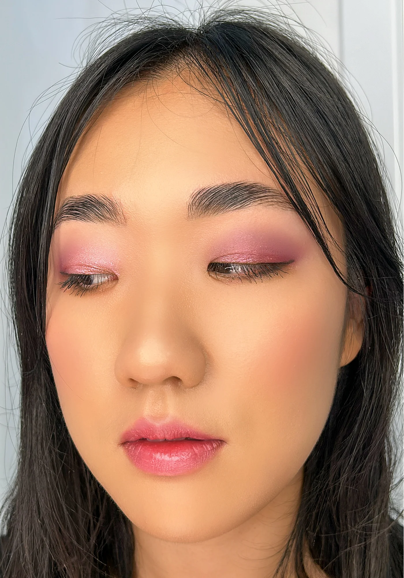 Laminace obočí nebo řas včetně barvení a speciální sérum jako dárek