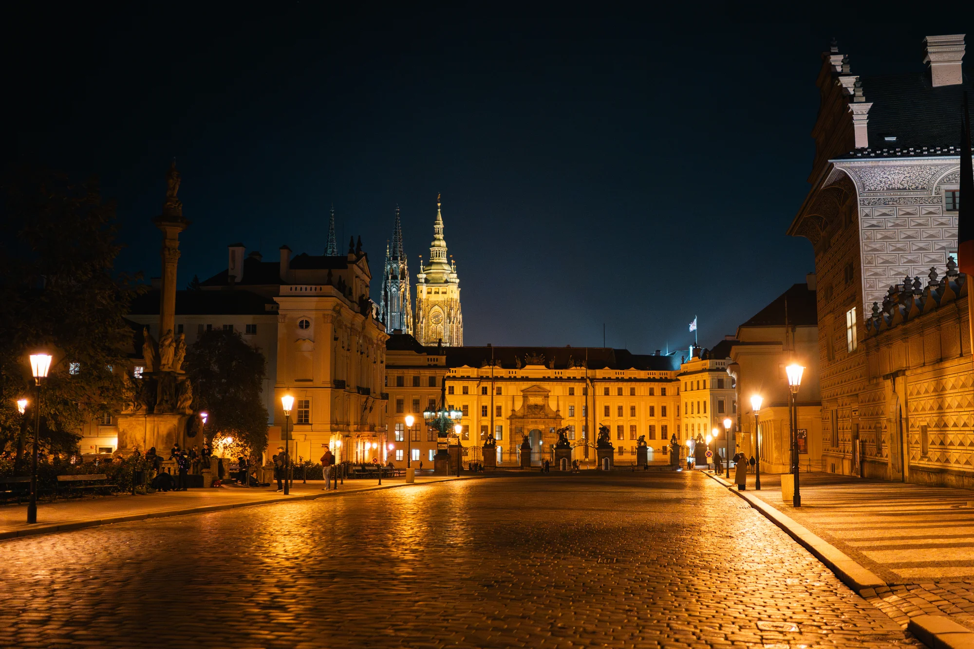 Dokonalý zážitek pro jednoho: Projížďka tím nejkrásnějším z Prahy v BMW Z4 cabrio