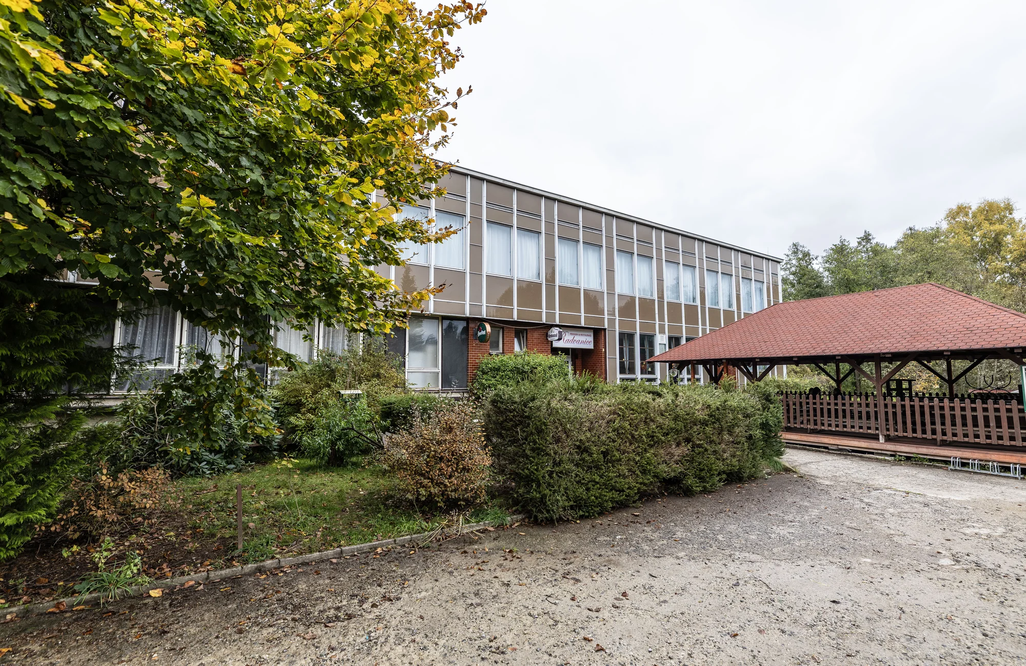 Aktivní rodinná dovolená u Adršpachu se snídaní nebo polopenzí