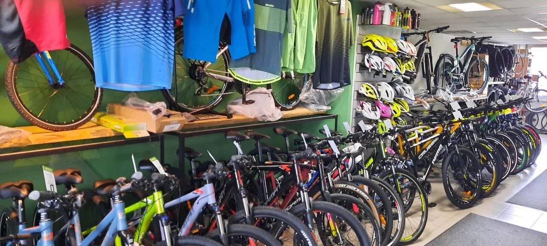 Pro bezpečnou jízdu: servis kol a elektrokol včetně seřízení brzd a řazení