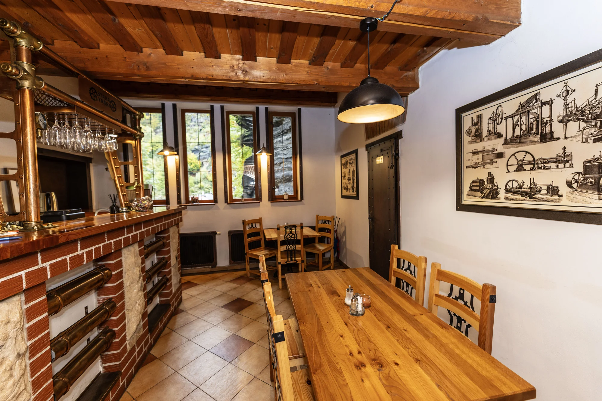 Pobyt v tajuplné Staré plynárně v Hřensku se snídaní nebo bez stravy