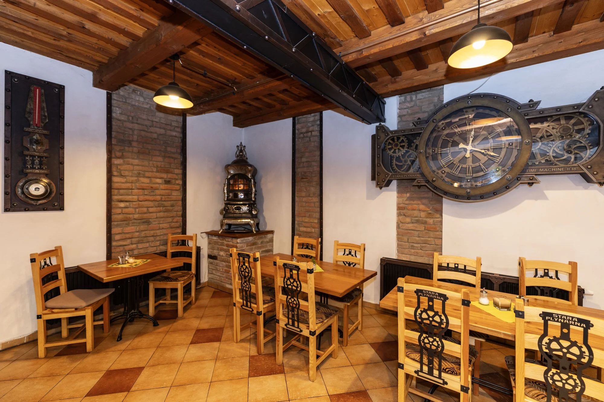 Pobyt v tajuplné Staré plynárně v Hřensku se snídaní nebo bez stravy