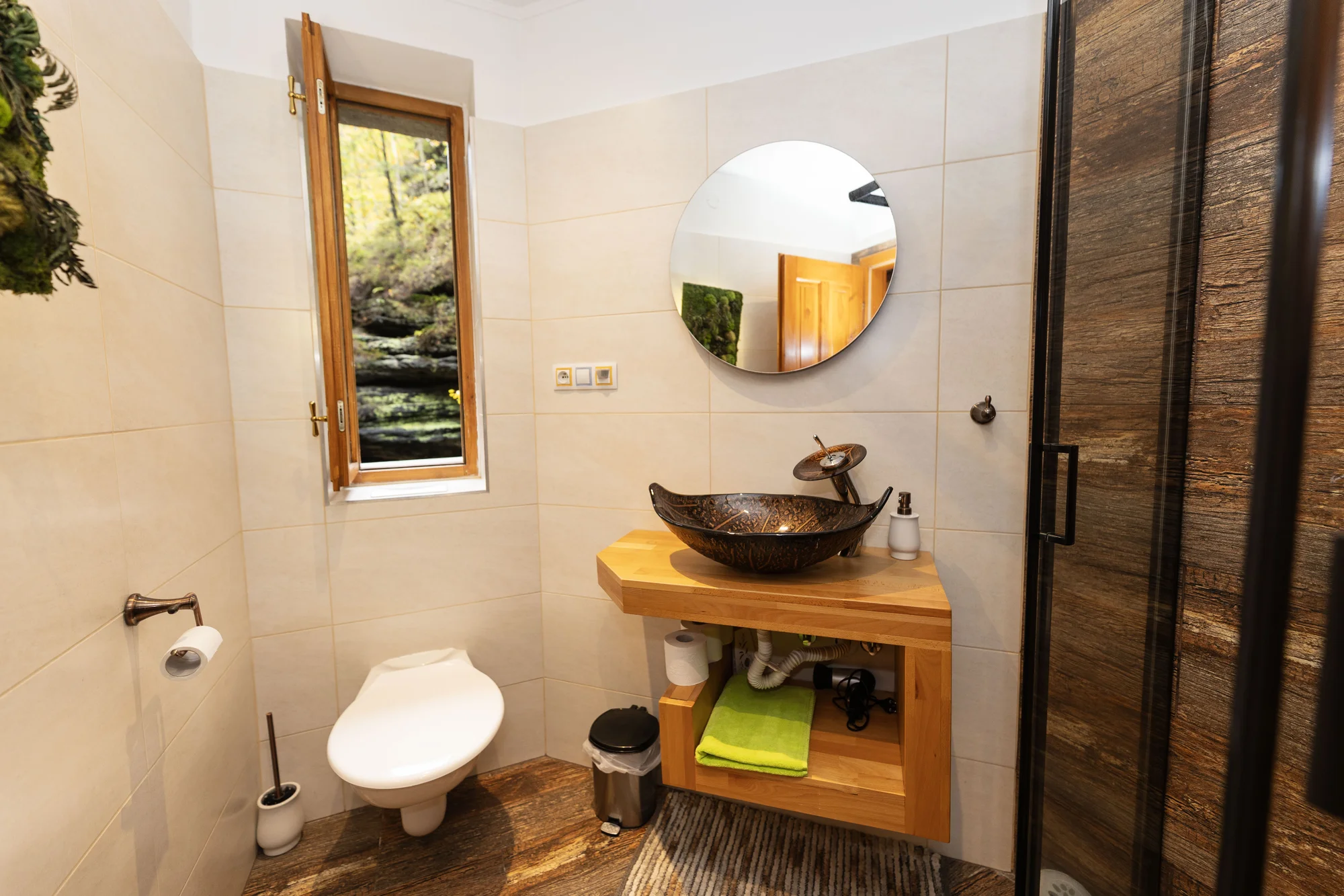 Pobyt v tajuplné Staré plynárně v Hřensku se snídaní nebo bez stravy