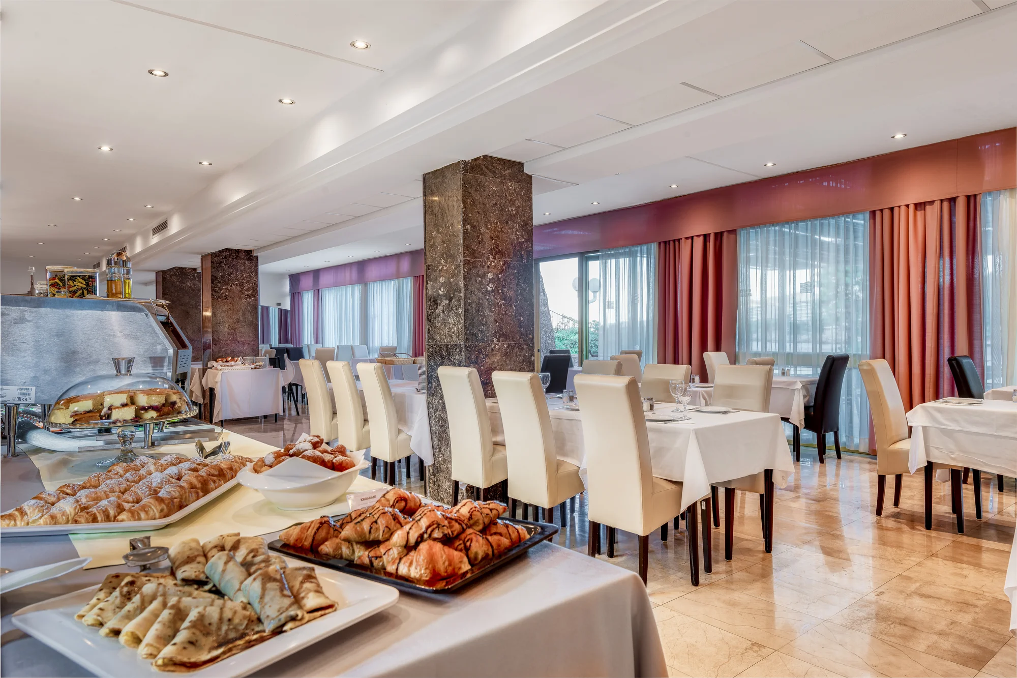 Dubrovník: hotel s vlastní pláží, polopenze a výhled na Elafitské ostrovy