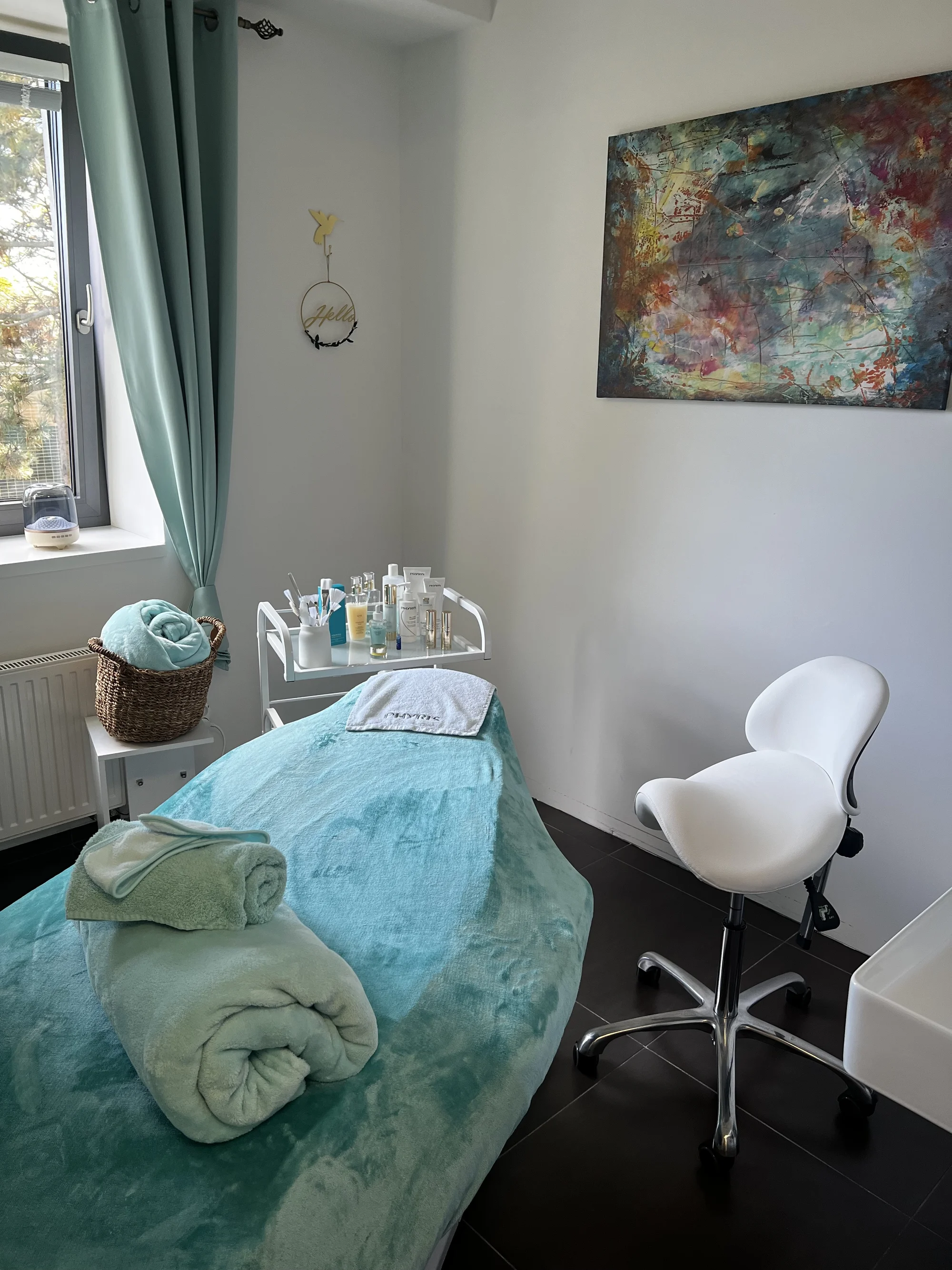 Jemný chemický peeling s AHA kyselinami nebo luxusní Golden Glow Ritual