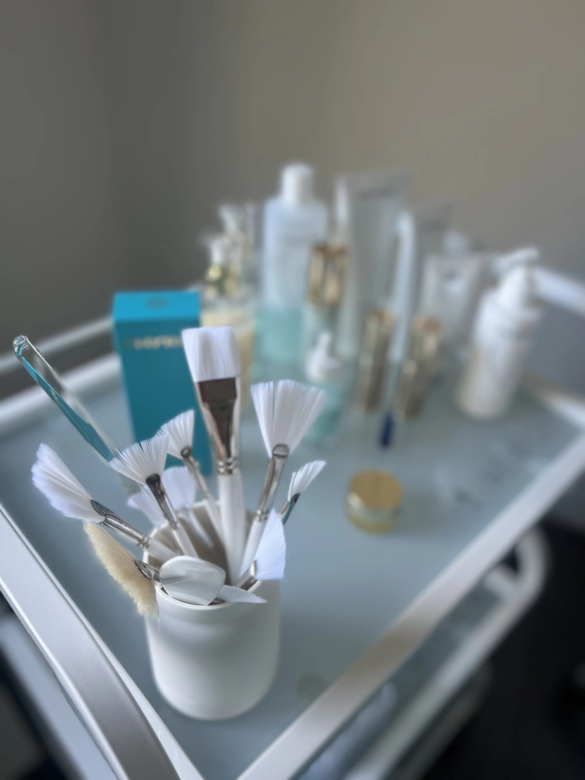 Jemný chemický peeling s AHA kyselinami nebo luxusní Golden Glow Ritual