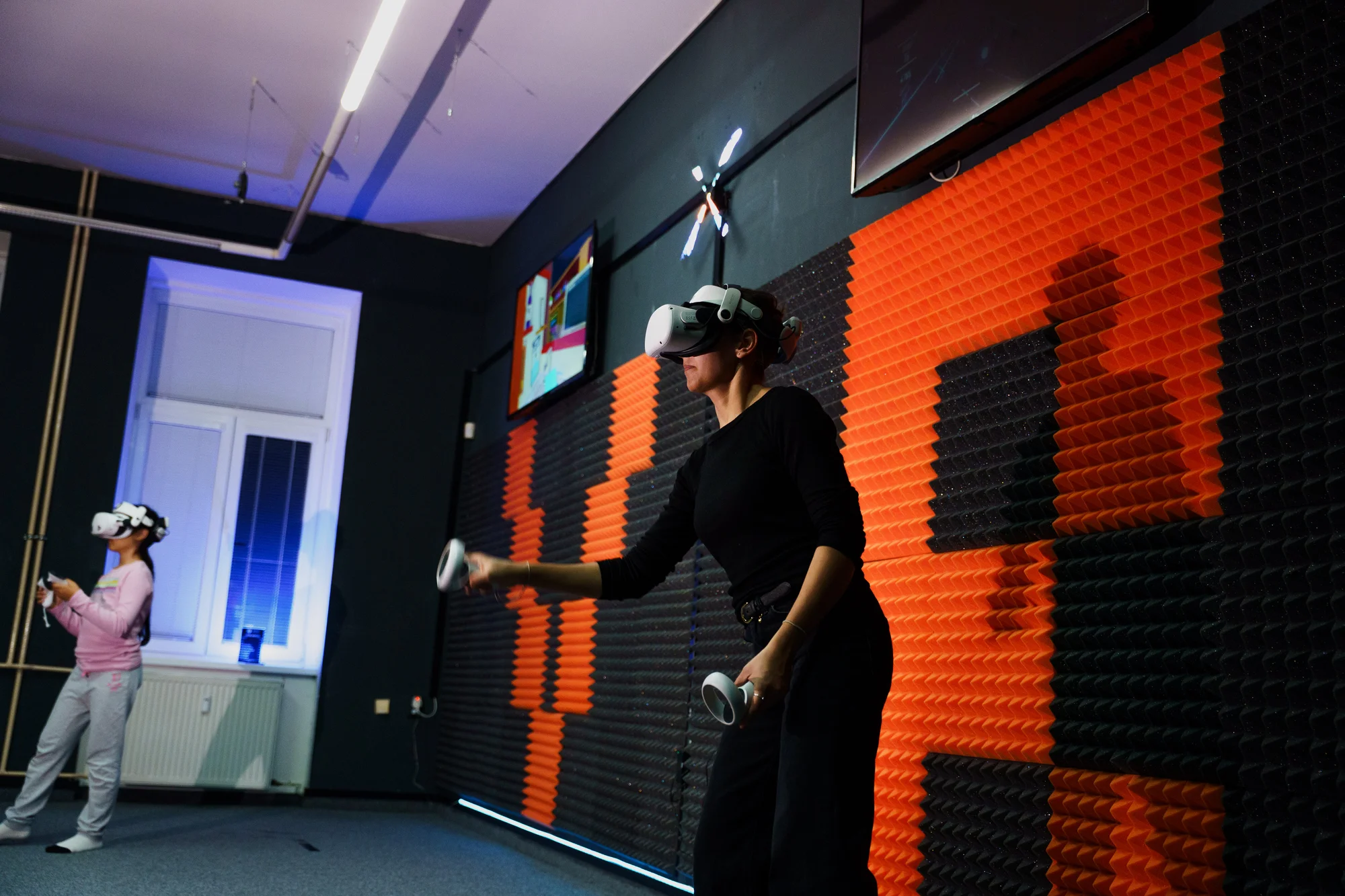 Akční svět Hero Zone ve virtuální realitě: 60 min. pro 1–4 osoby