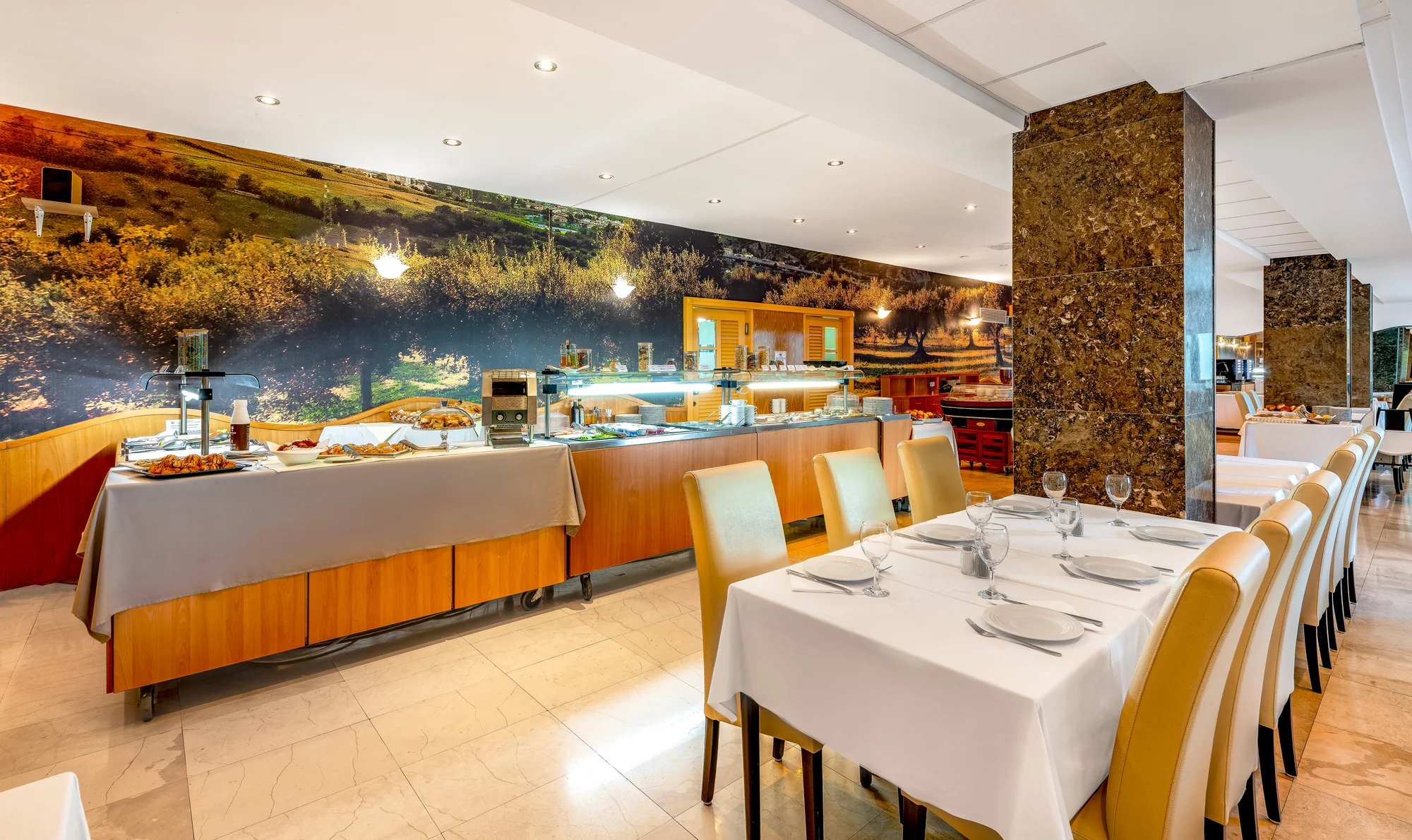 Dubrovník: hotel s vlastní pláží, polopenze a výhled na Elafitské ostrovy