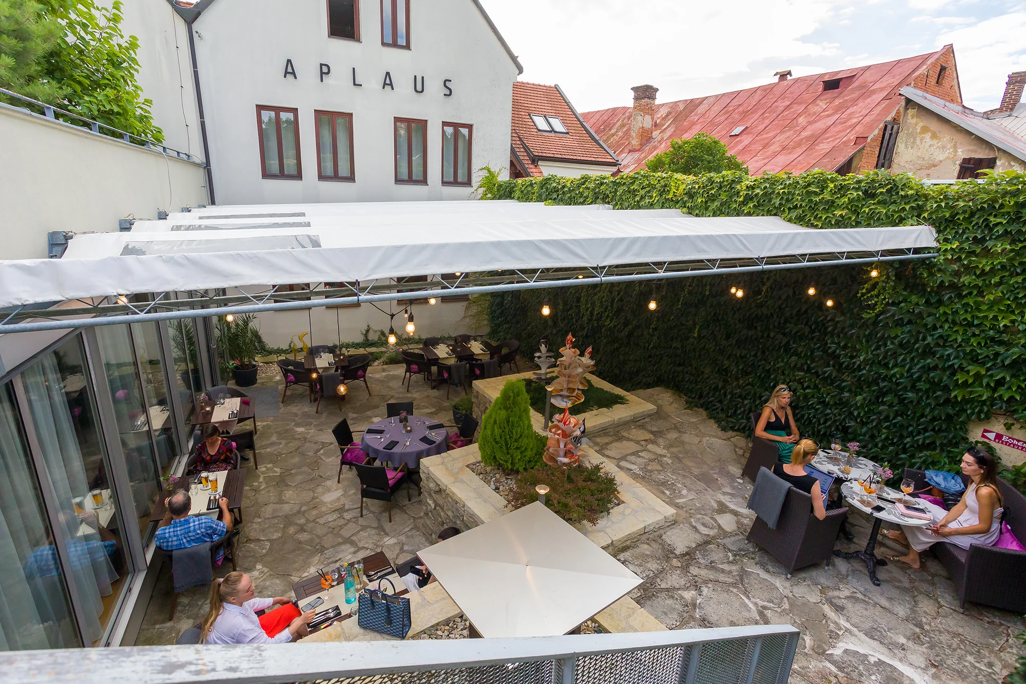 Pobyt ve 4* hotelu v Litomyšli: snídaně i 3chod. večeře a vstup do sauny