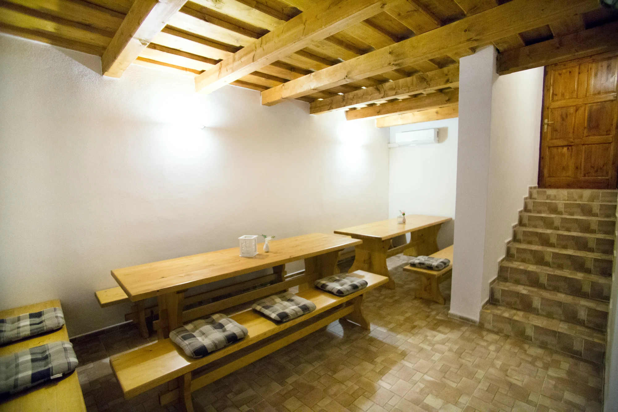 Pobyt na jižní Moravě: snídaně, neomezená konzumace sudového vína i bazén