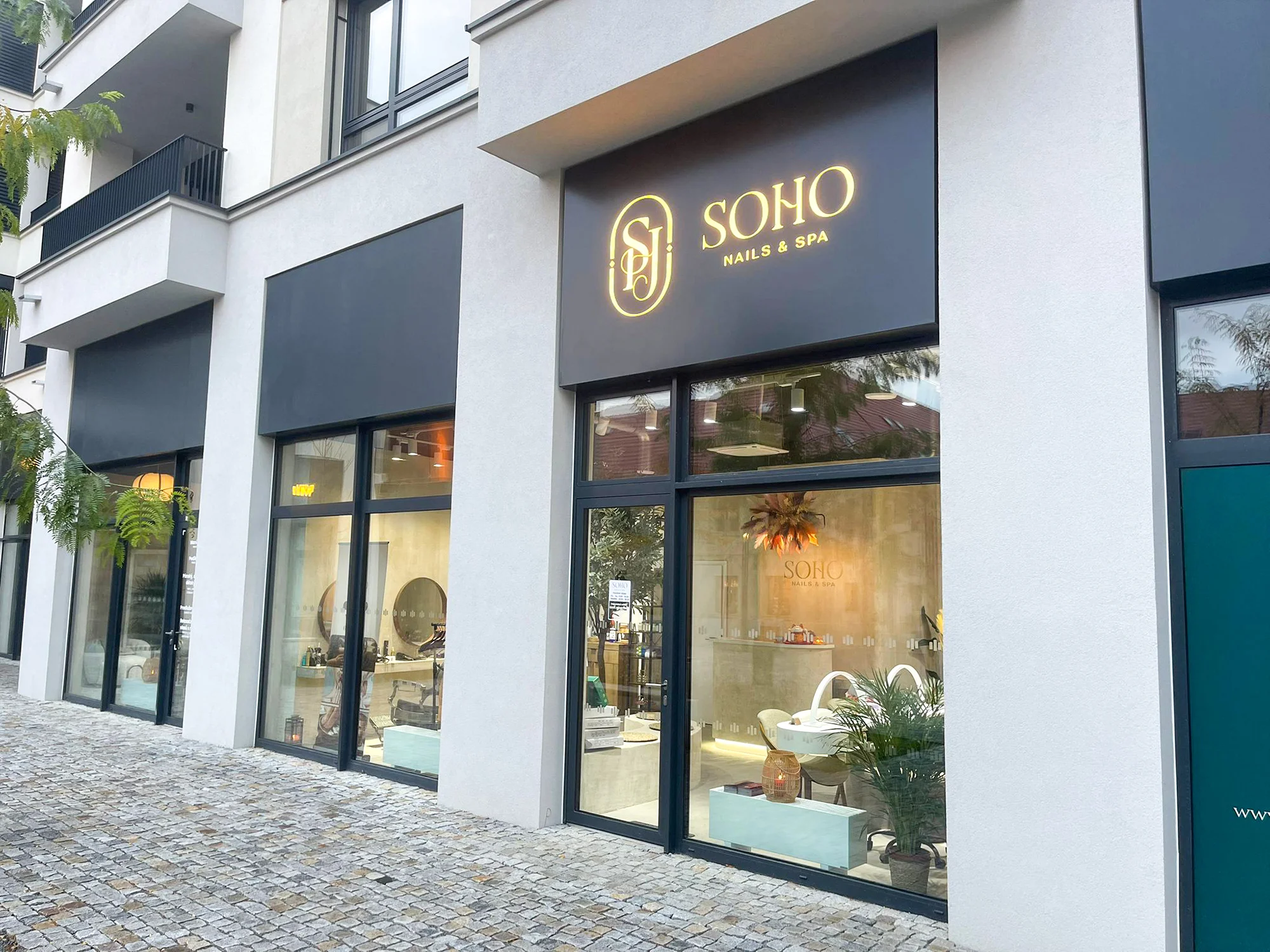 Zajistěte si výrazný pohled: prodloužení řas metodou řasa na řasu i objemová varianta (3D–7D)