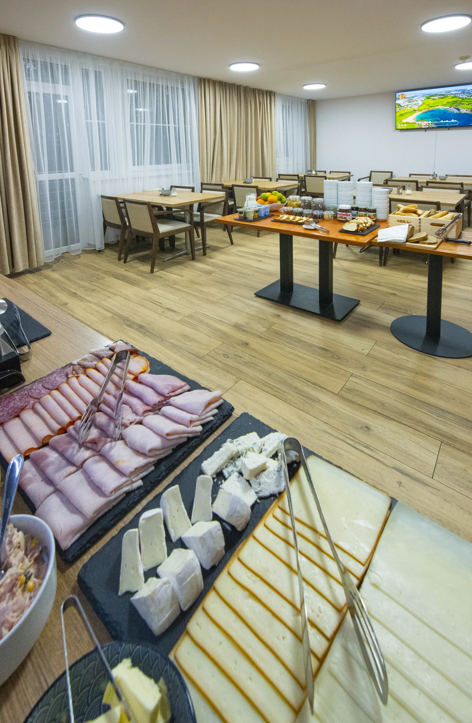 Apartmány v Dolním Smokovci se snídaní, privátním wellness i skipasy