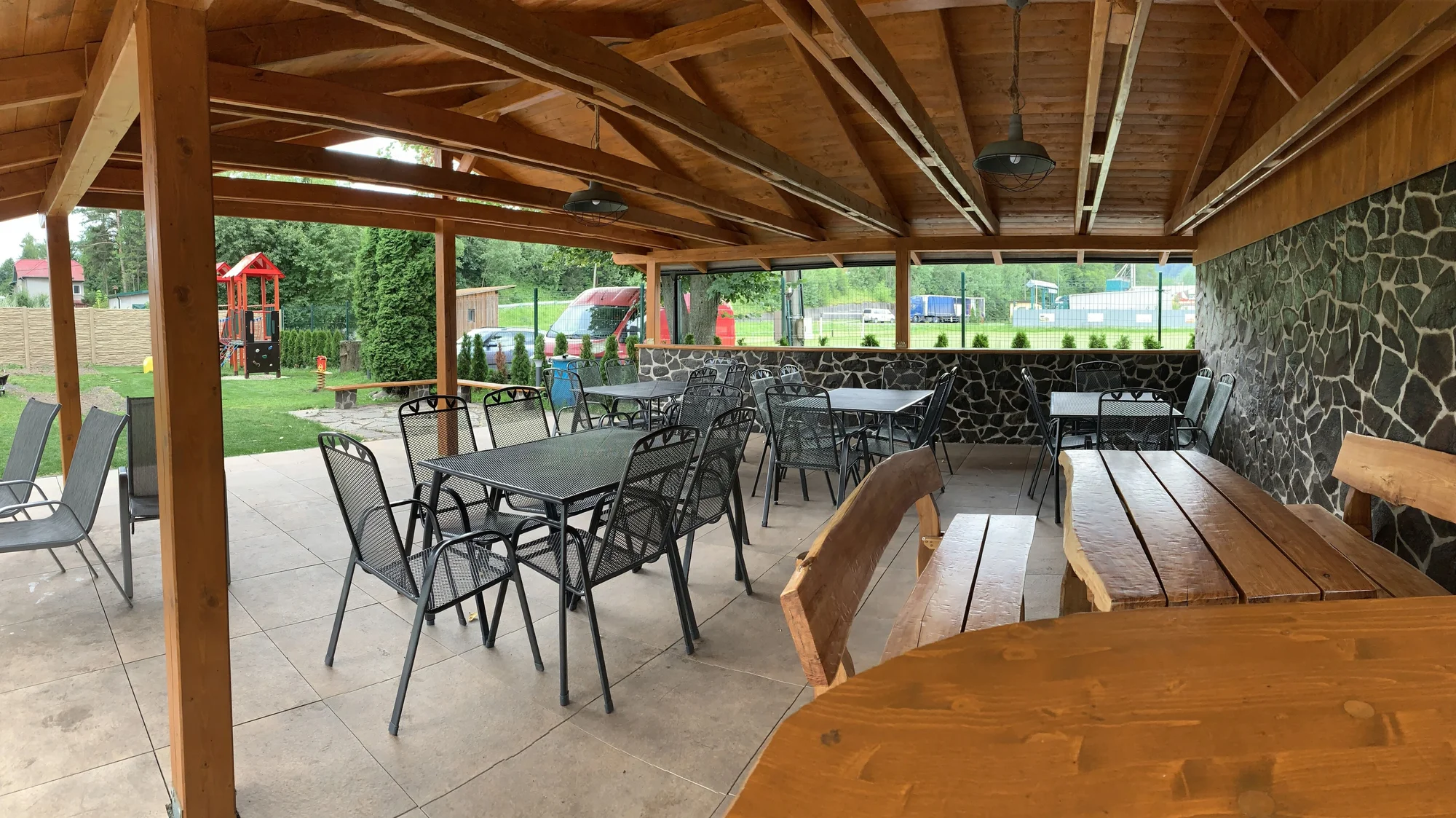 Pobyt v penzionu na Liptově: wellness, polopenze, tenis, squash i kola v ceně