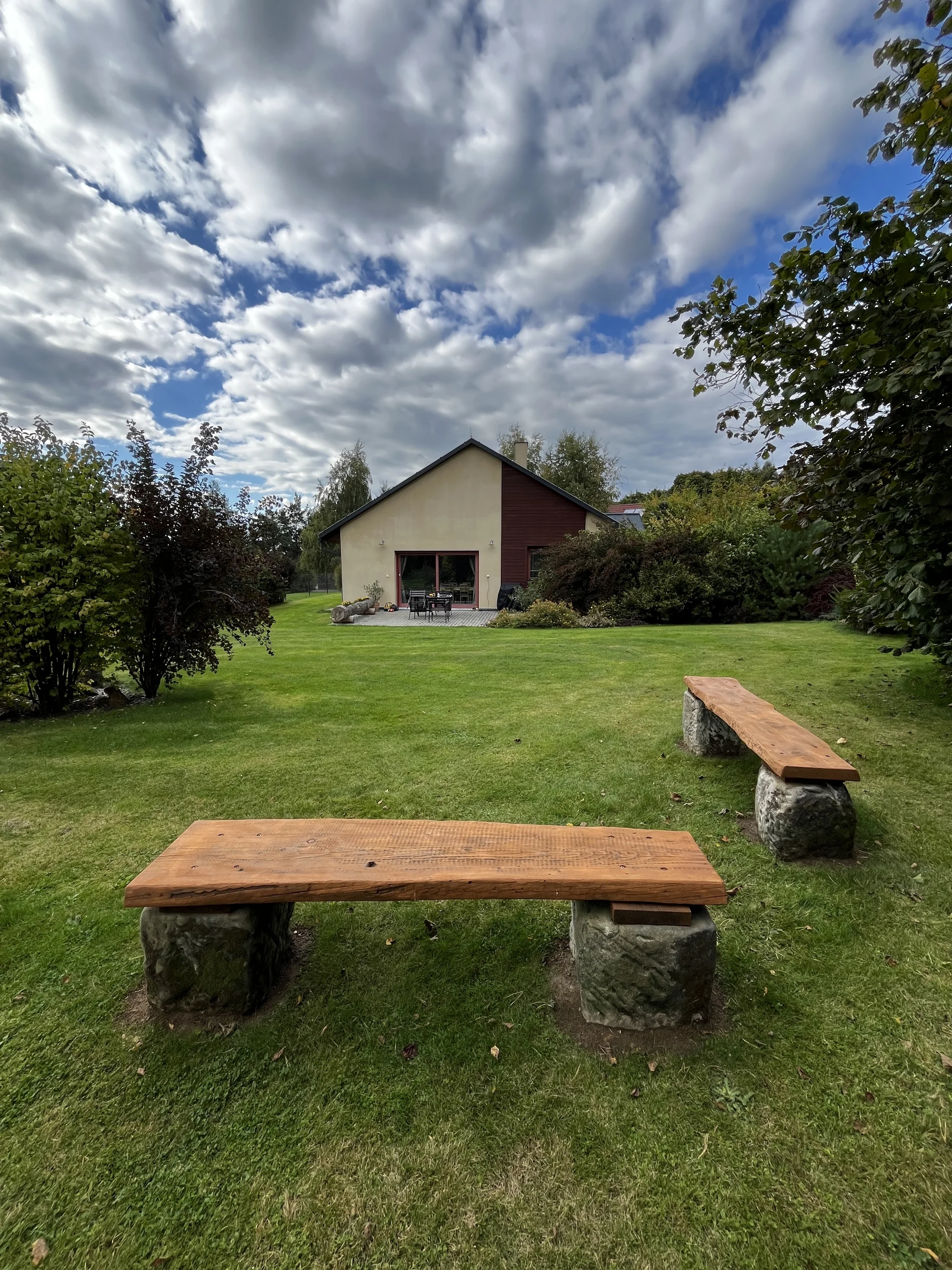 Dovolená v oblasti Tiských stěn: moderní prázdninový domek až pro 7 osob, možnost wellness