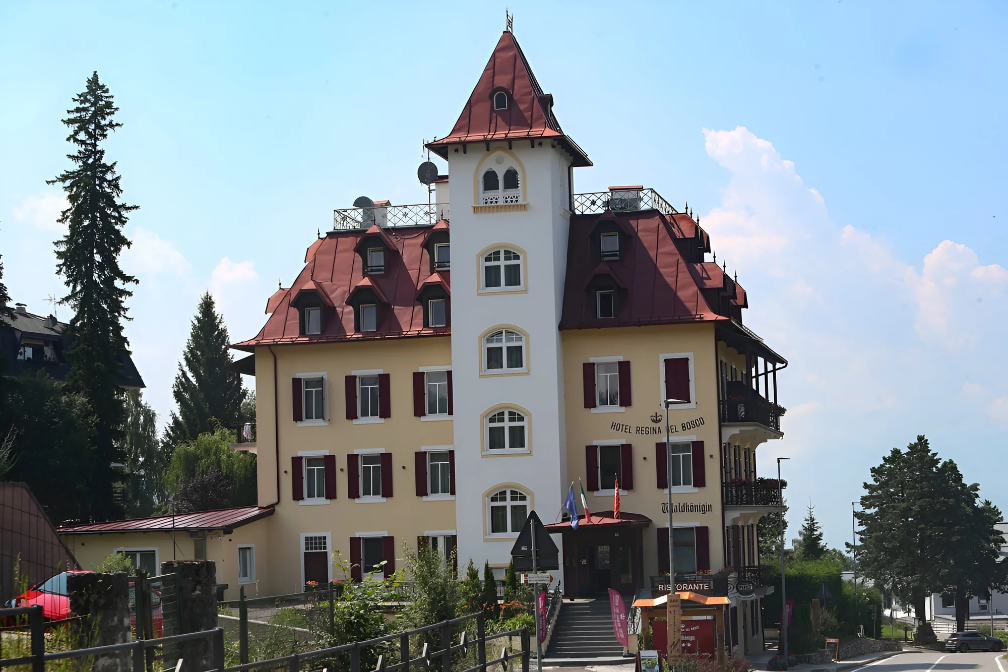 Dovolená v Dolomitech: 3* hotel se stravou a neomezeným vstupem do wellness