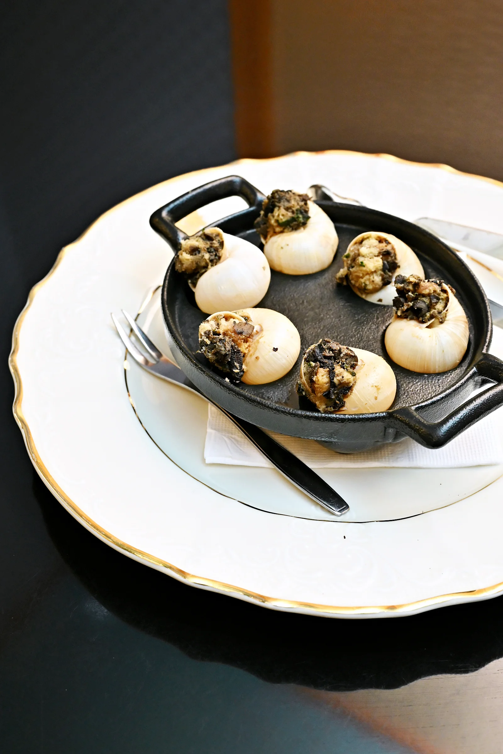 3–5chod. menu dle výběru pro 2 v Grandhotelu Bohemia: konfitované kachní prso, pstruh i dort