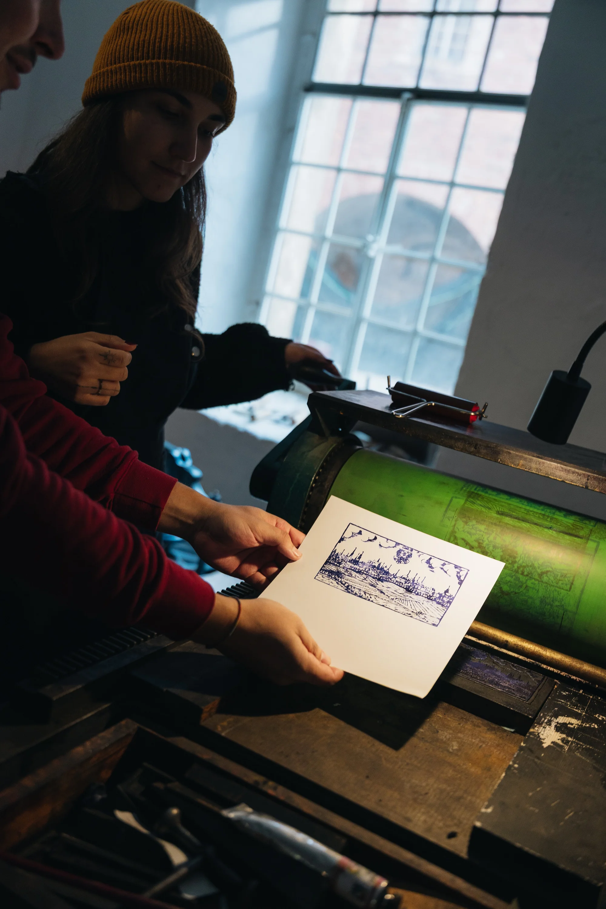 Workshop historického tisku: prohlídka, pečetění i košík plný dobrot