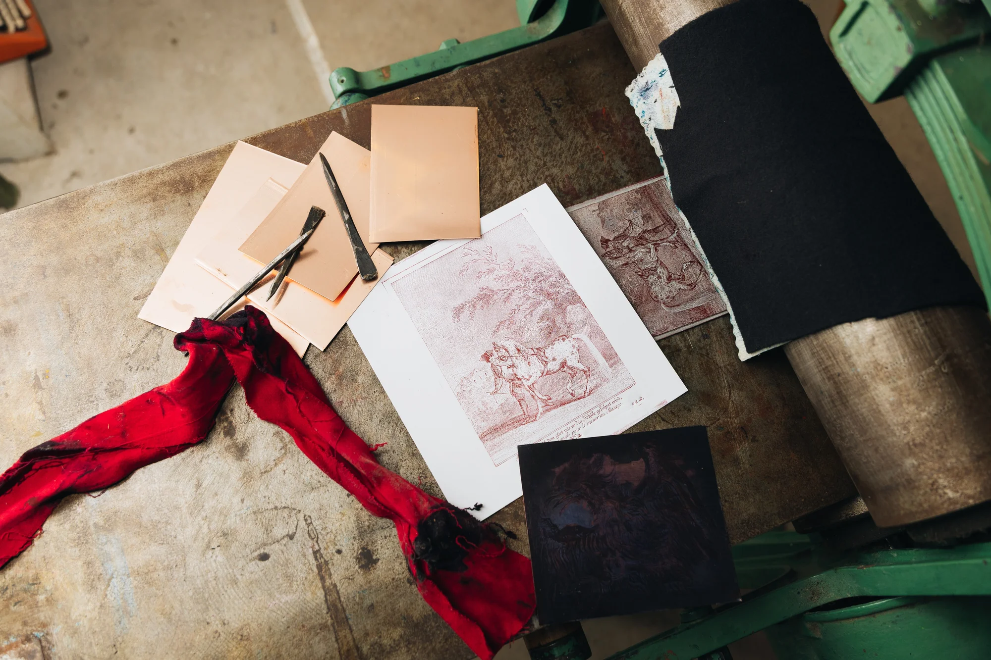 Workshop historického tisku: prohlídka, pečetění i košík plný dobrot