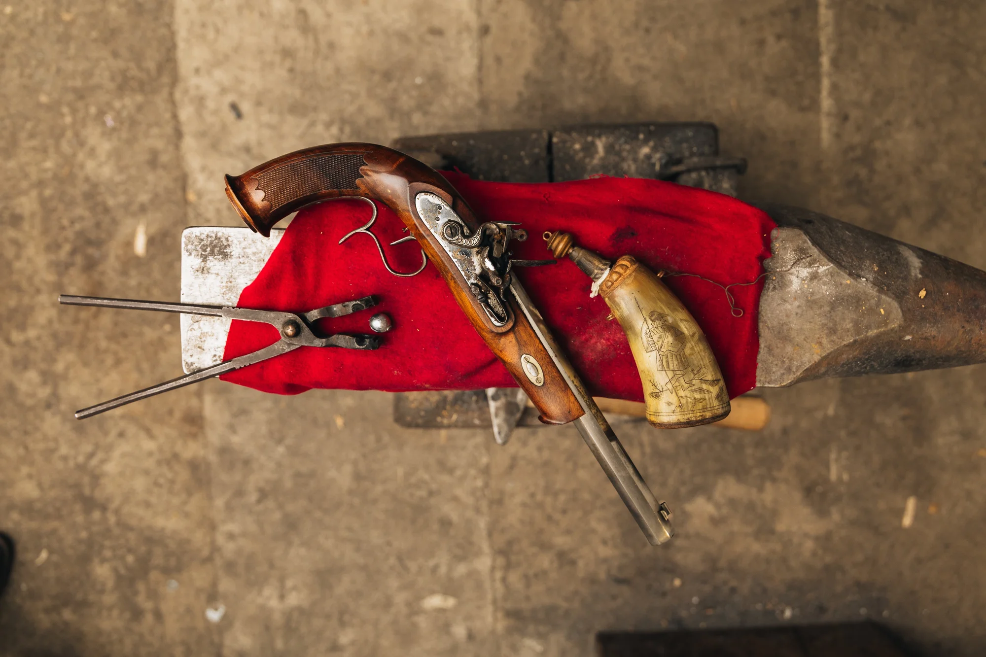 Dobrodružství v pevnosti: výroba střeliva, historická střelnice i večeře pro dva