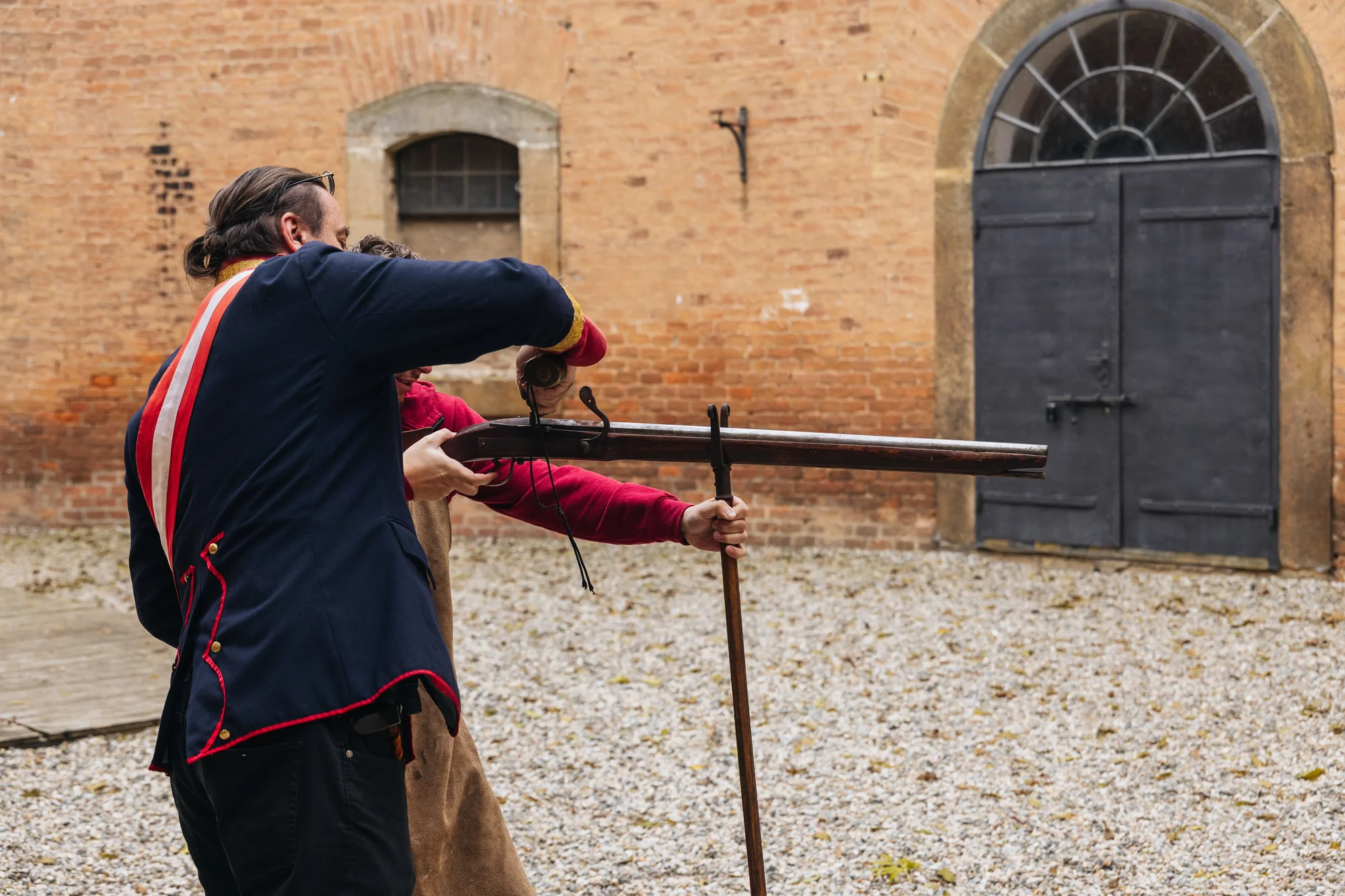 Dobrodružství v pevnosti: výroba střeliva, historická střelnice i večeře pro dva
